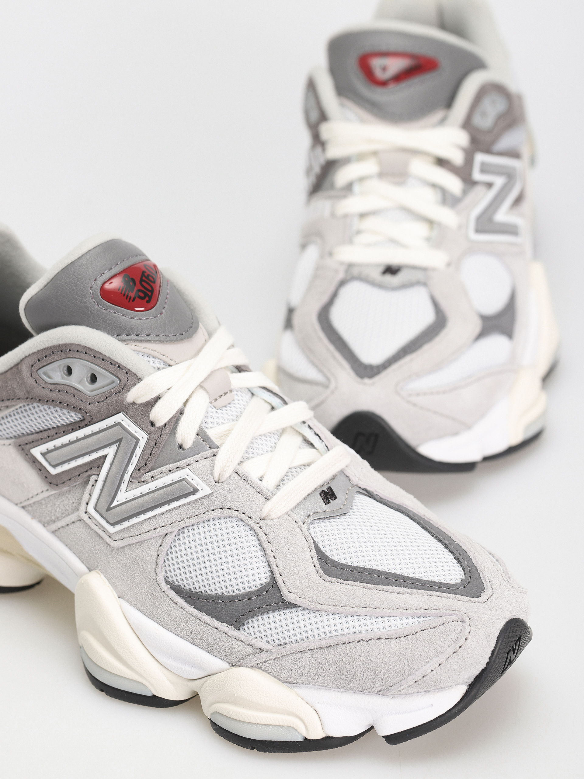 New Balance 9060 Cipők (grey)