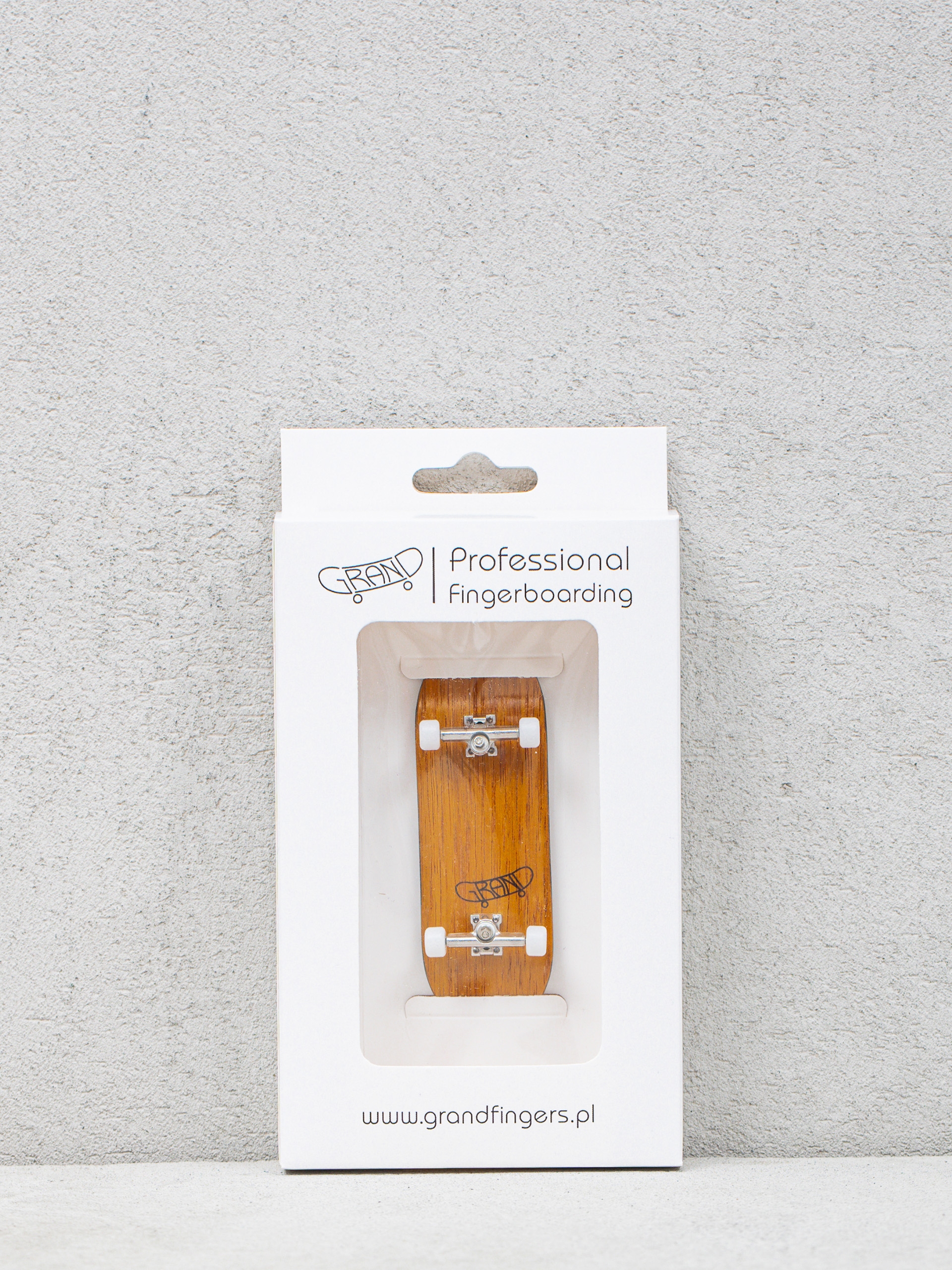 Grand Fingers Classic Fingerboard (light brown/silver)