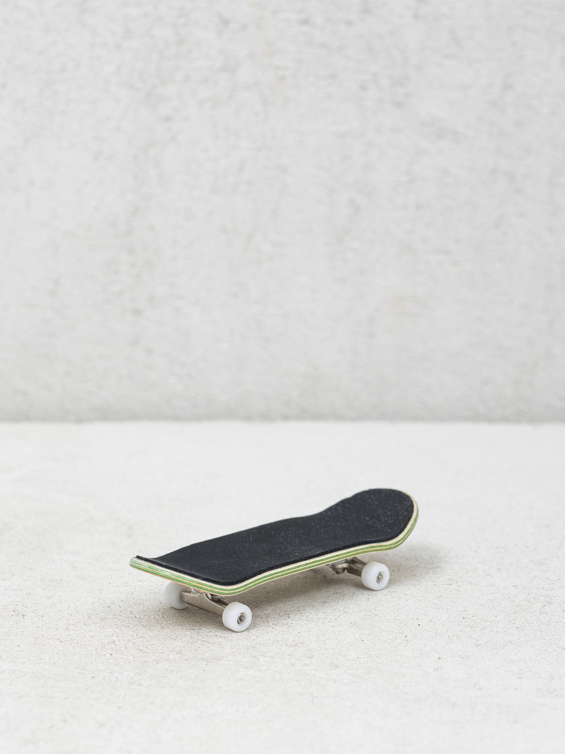 Grand Fingers Grand Big Logo Fingerboard (natural/silver)