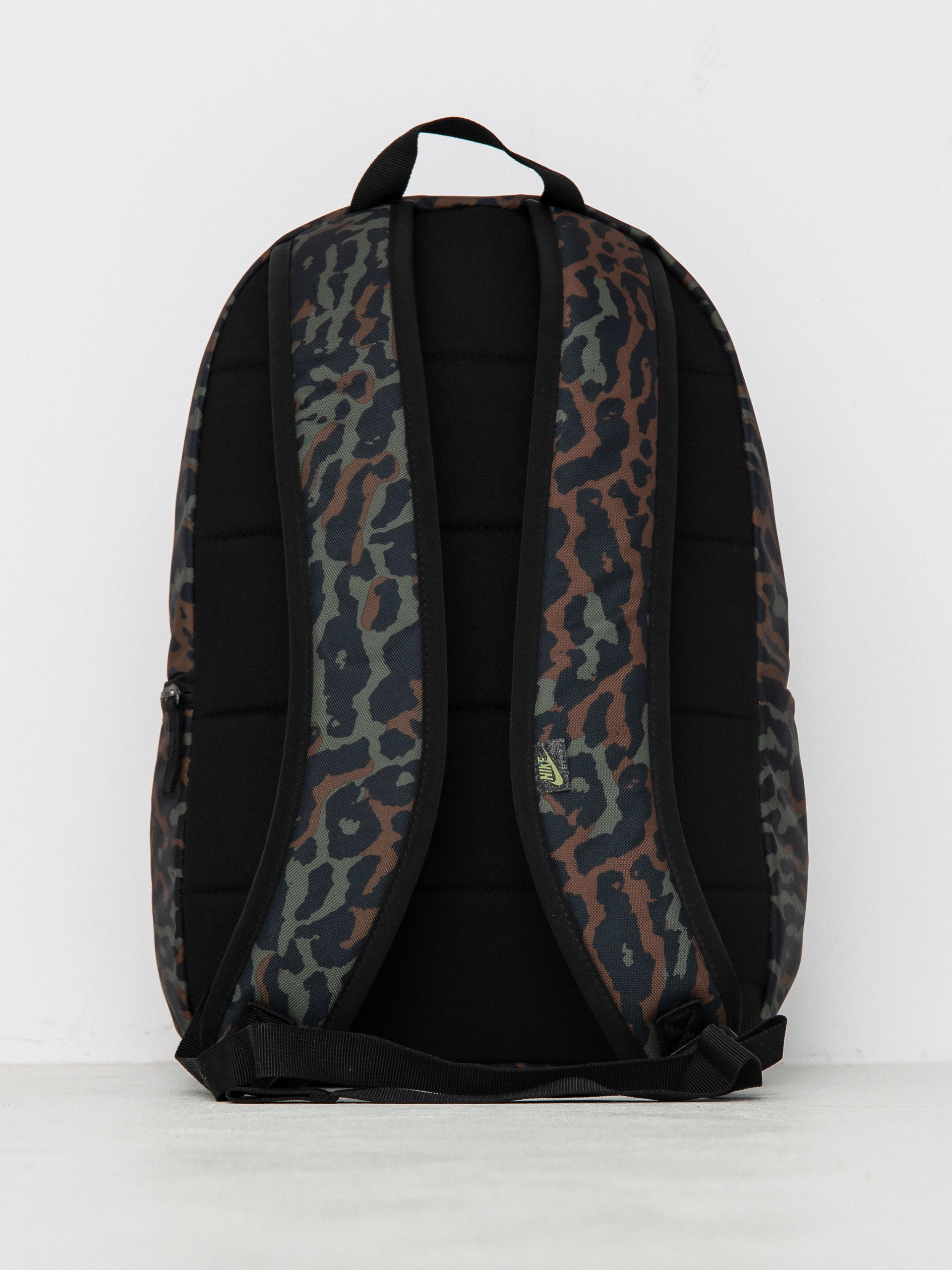 Nike SB Heritage Hátizsák (black/black/oil green)