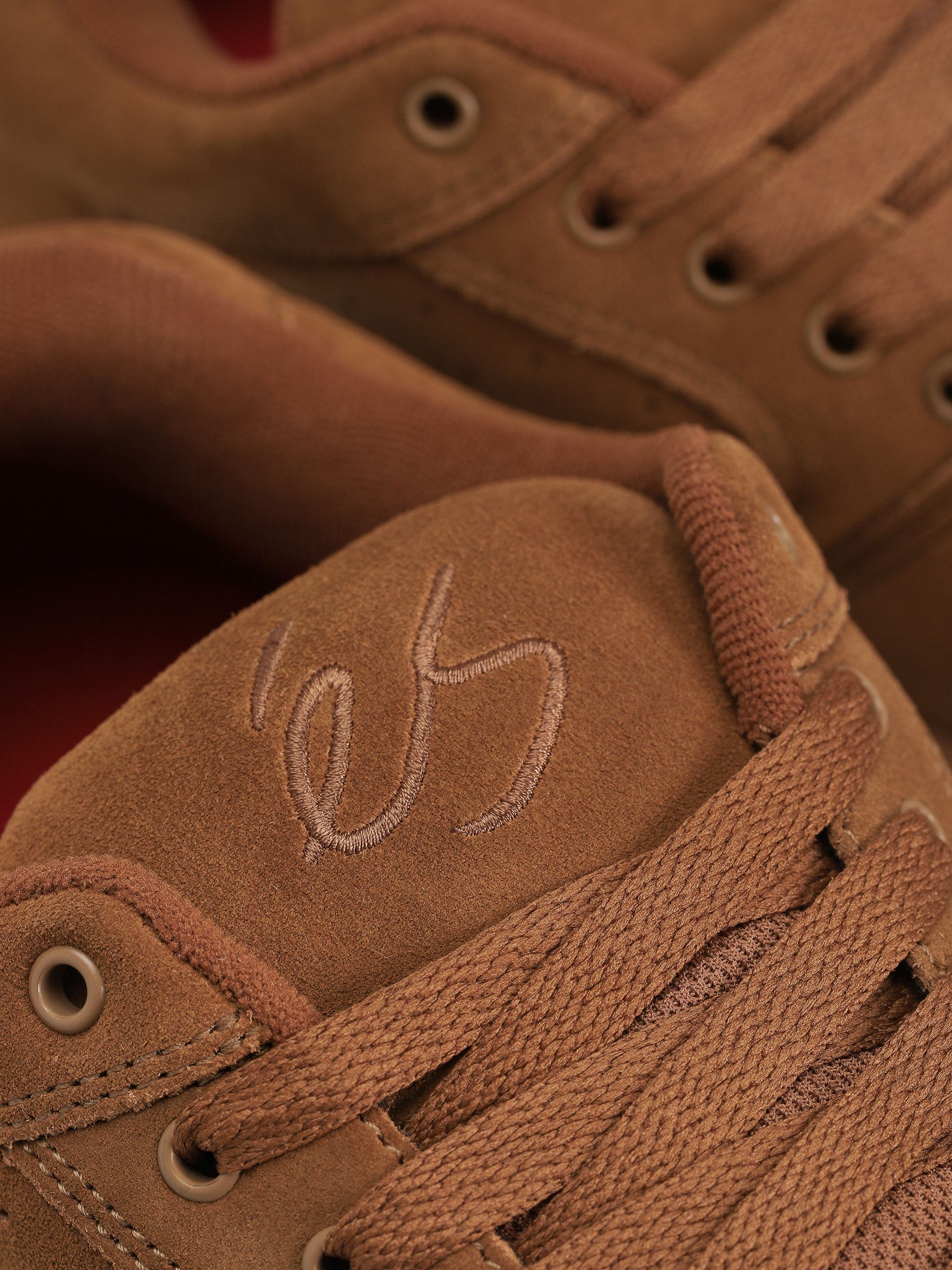 eS Accel Og Cipők (brown/gum)