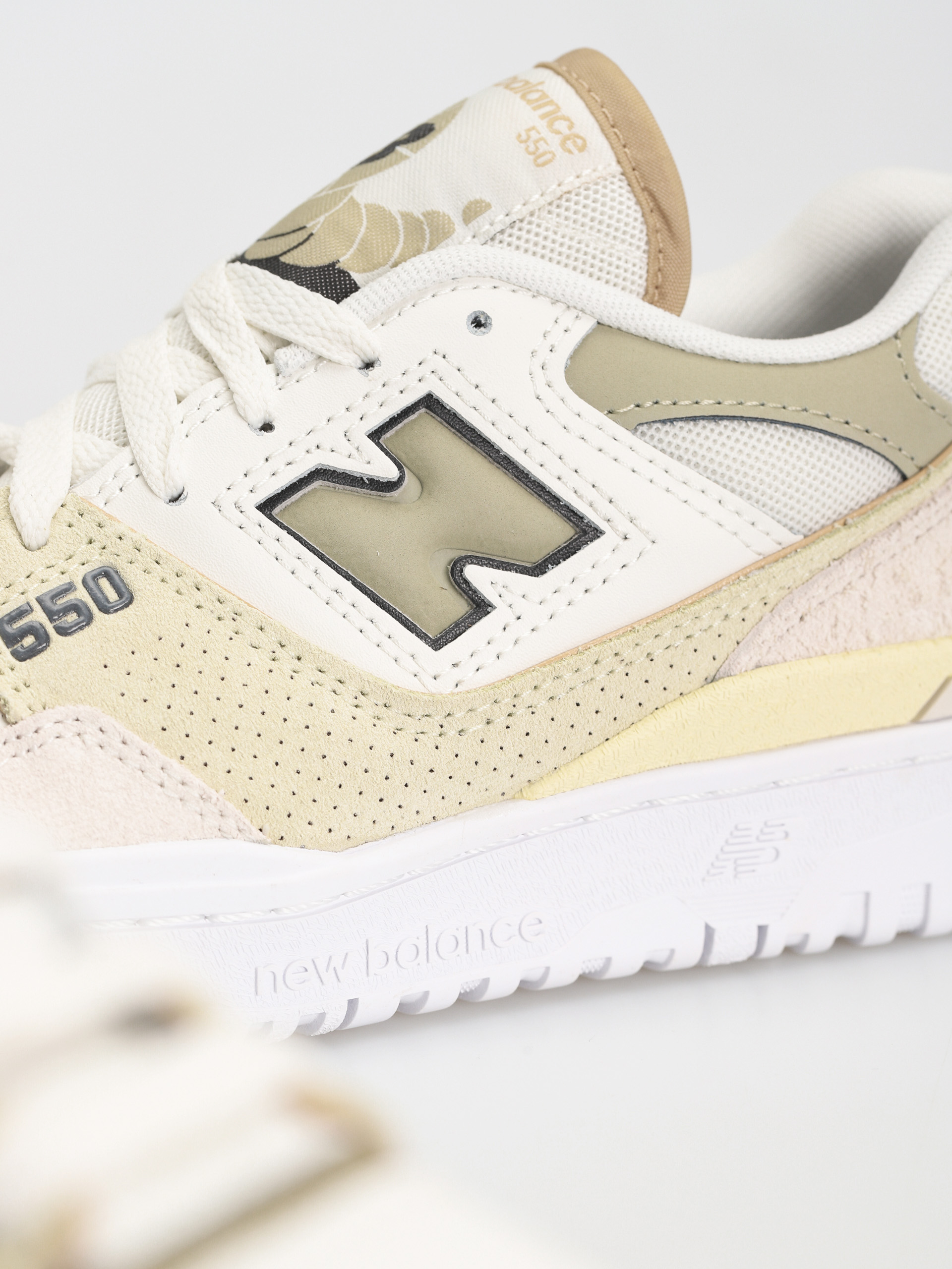 New Balance 550 Cipők Wmn (sea salt)