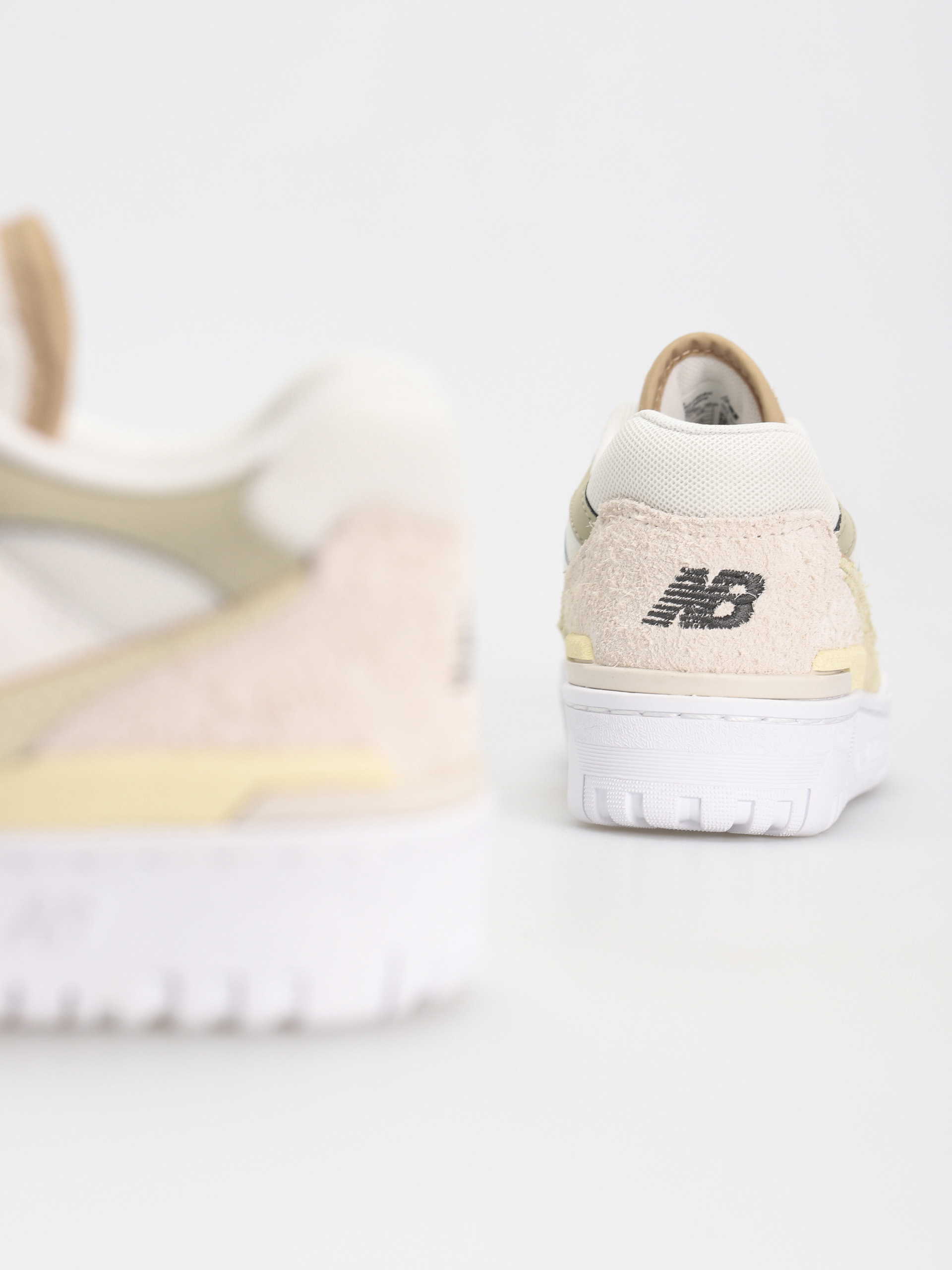 New Balance 550 Cipők Wmn (sea salt)