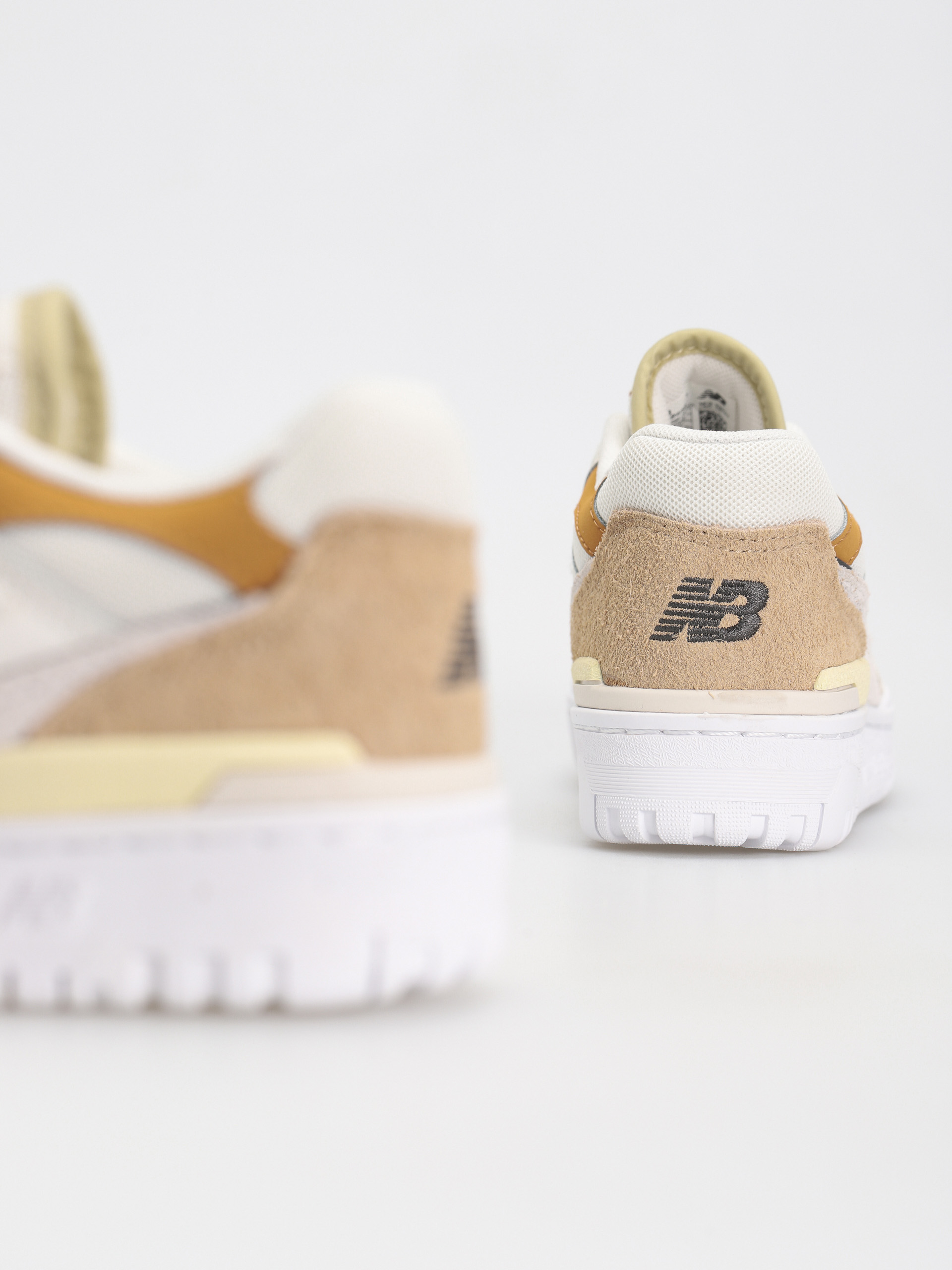 New Balance 550 Cipők Wmn (sea salt)