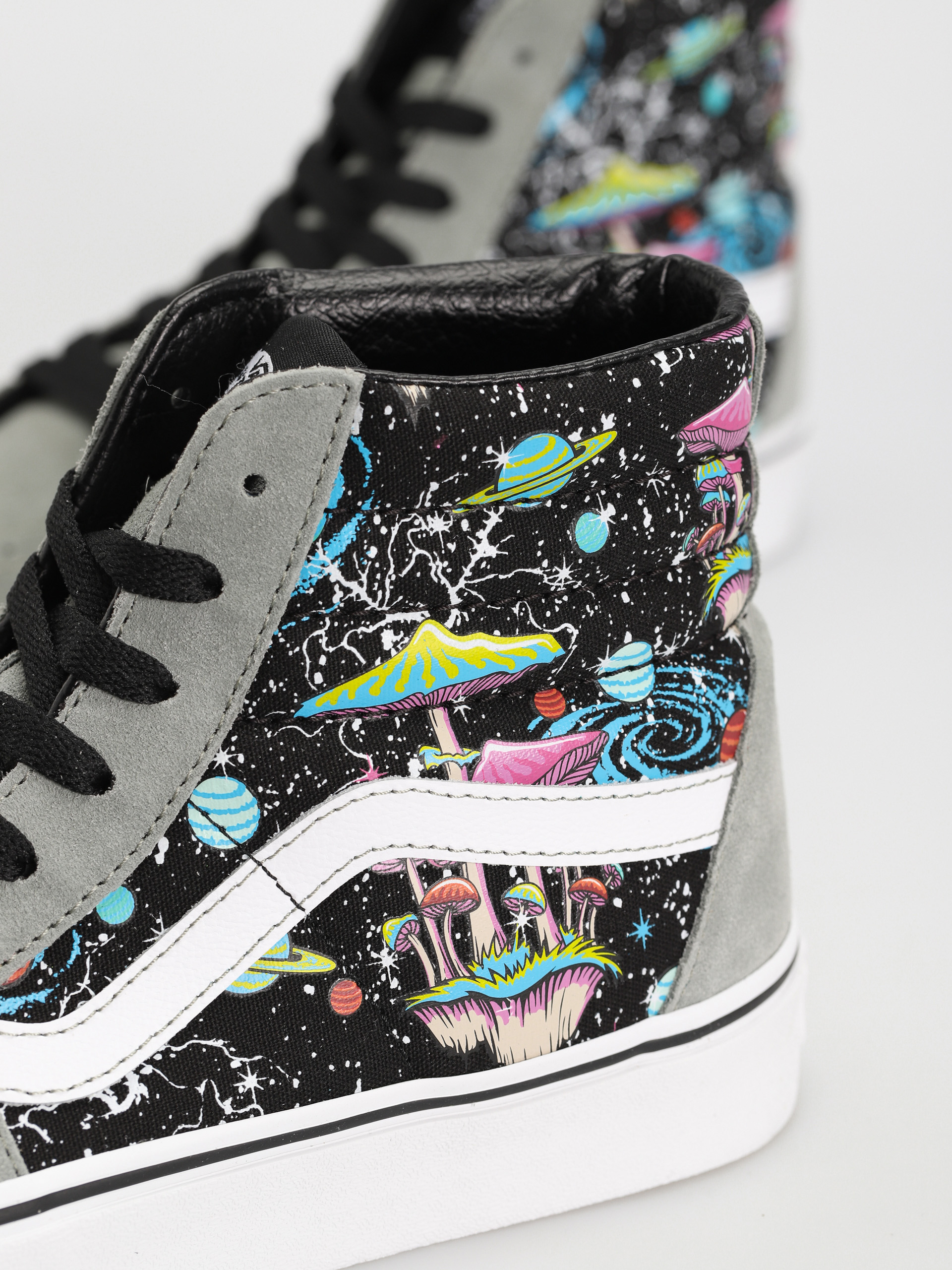 Vans Sk8 Hi Cipők (cosmic glow shadow/true white)