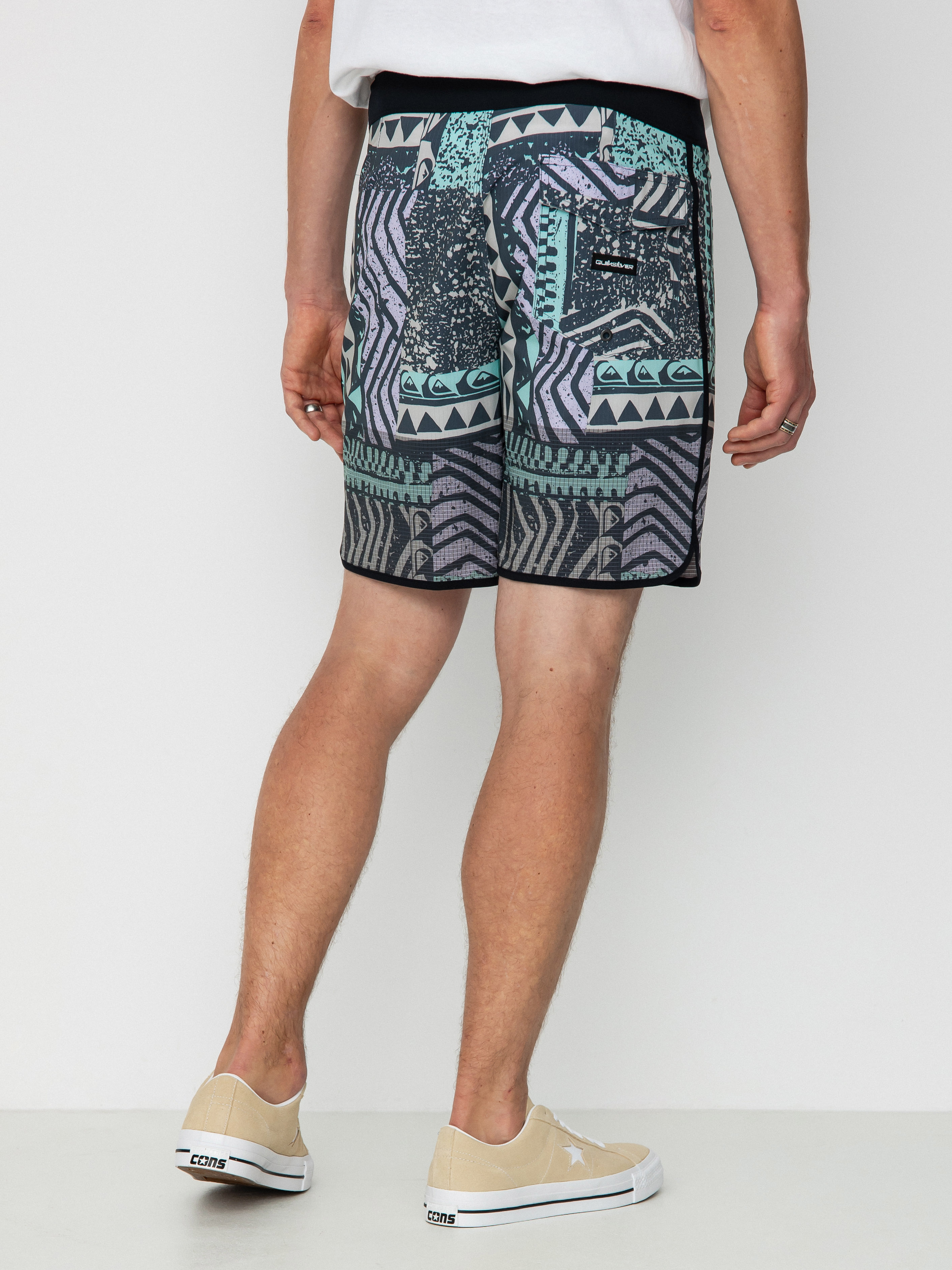 Quiksilver Highlite Scallop Boardshort (midnightnavy)