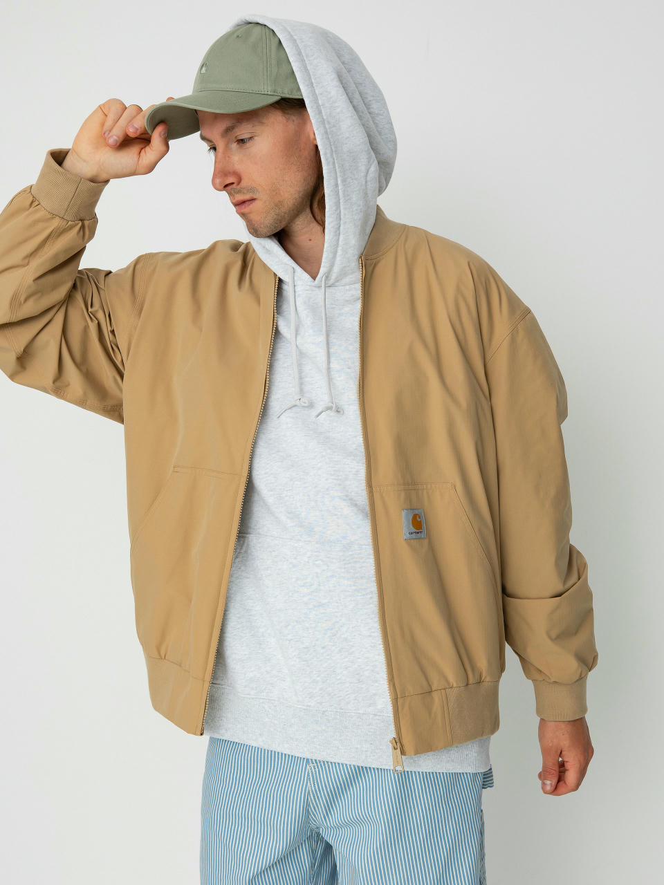 Carhartt WIP Active Bomber Dzseki (dusty h brown)