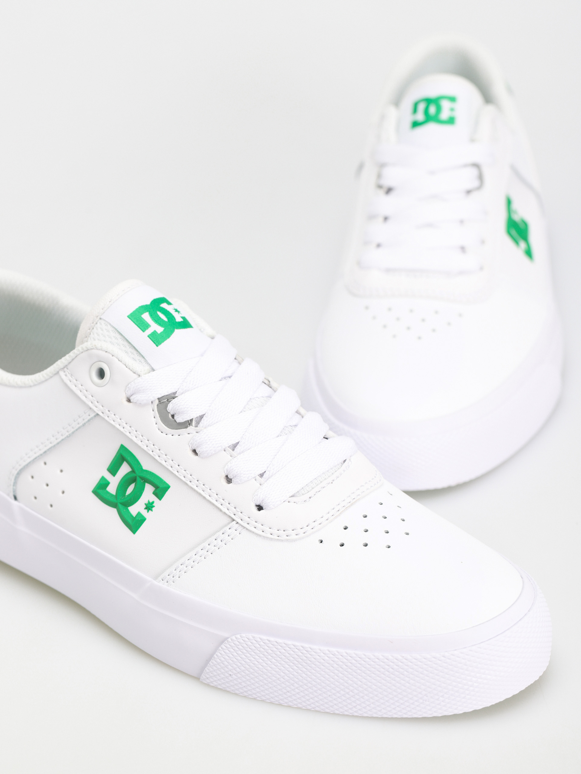 DC Teknic Cipők (white/green)