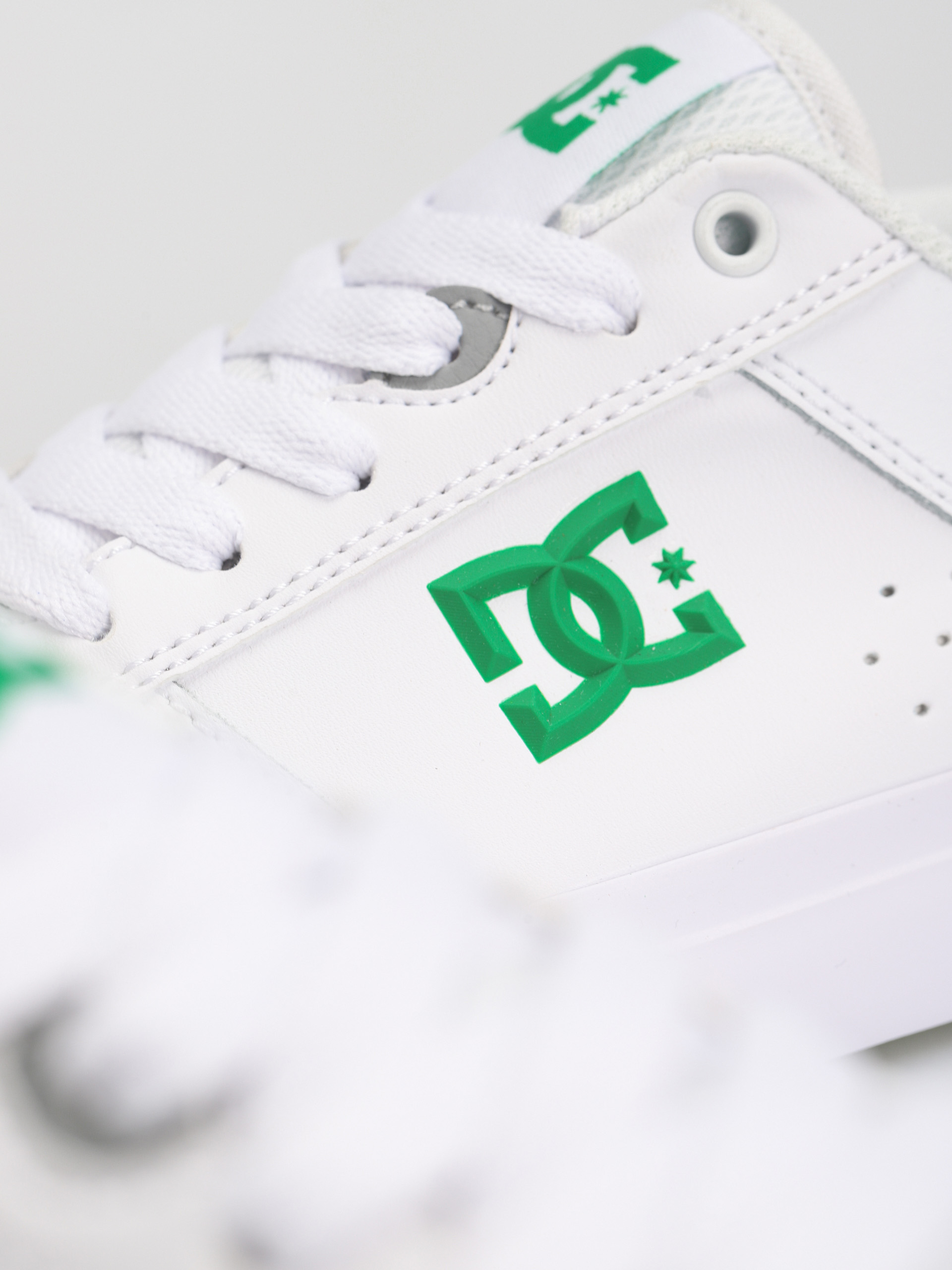 DC Teknic Cipők (white/green)