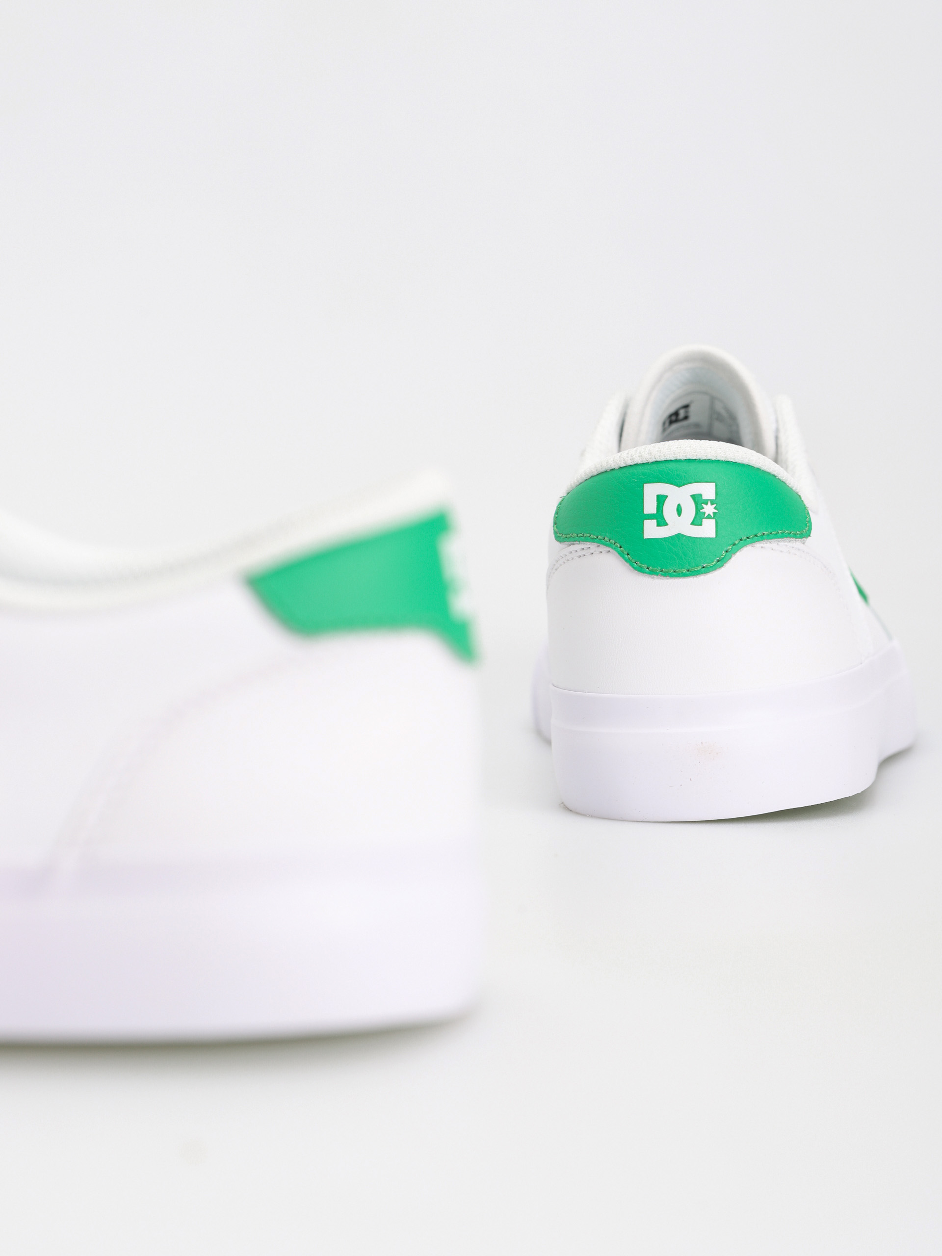 DC Teknic Cipők (white/green)