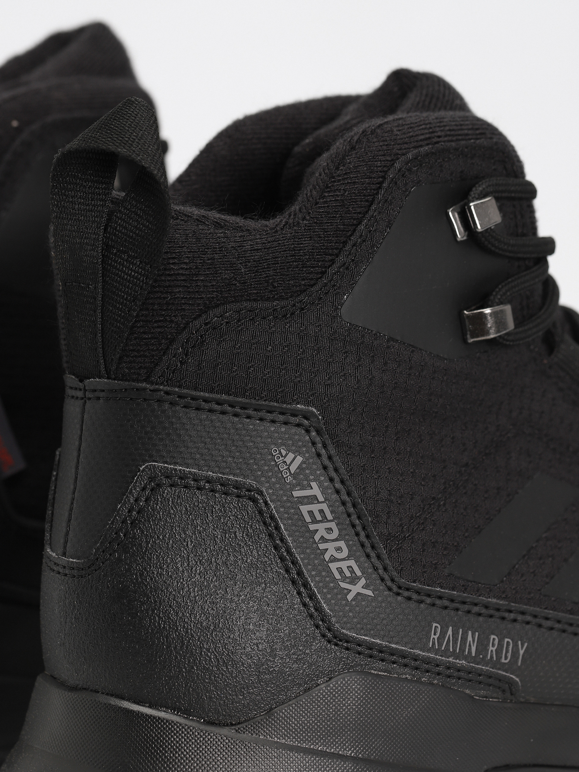 adidas Originals Frozetrack Cipők (cblack/cblack/grefou)