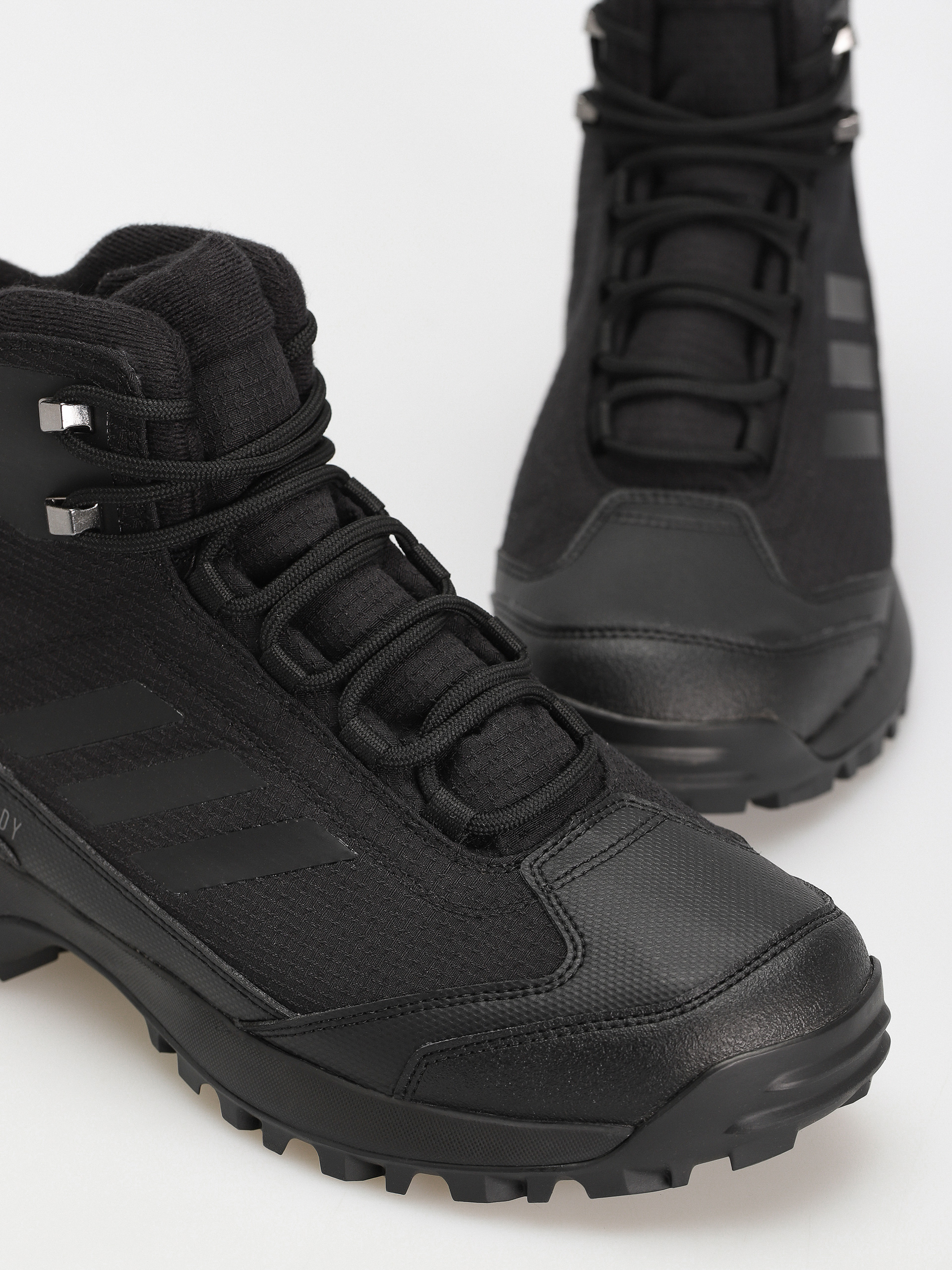 adidas Originals Frozetrack Cipők (cblack/cblack/grefou)