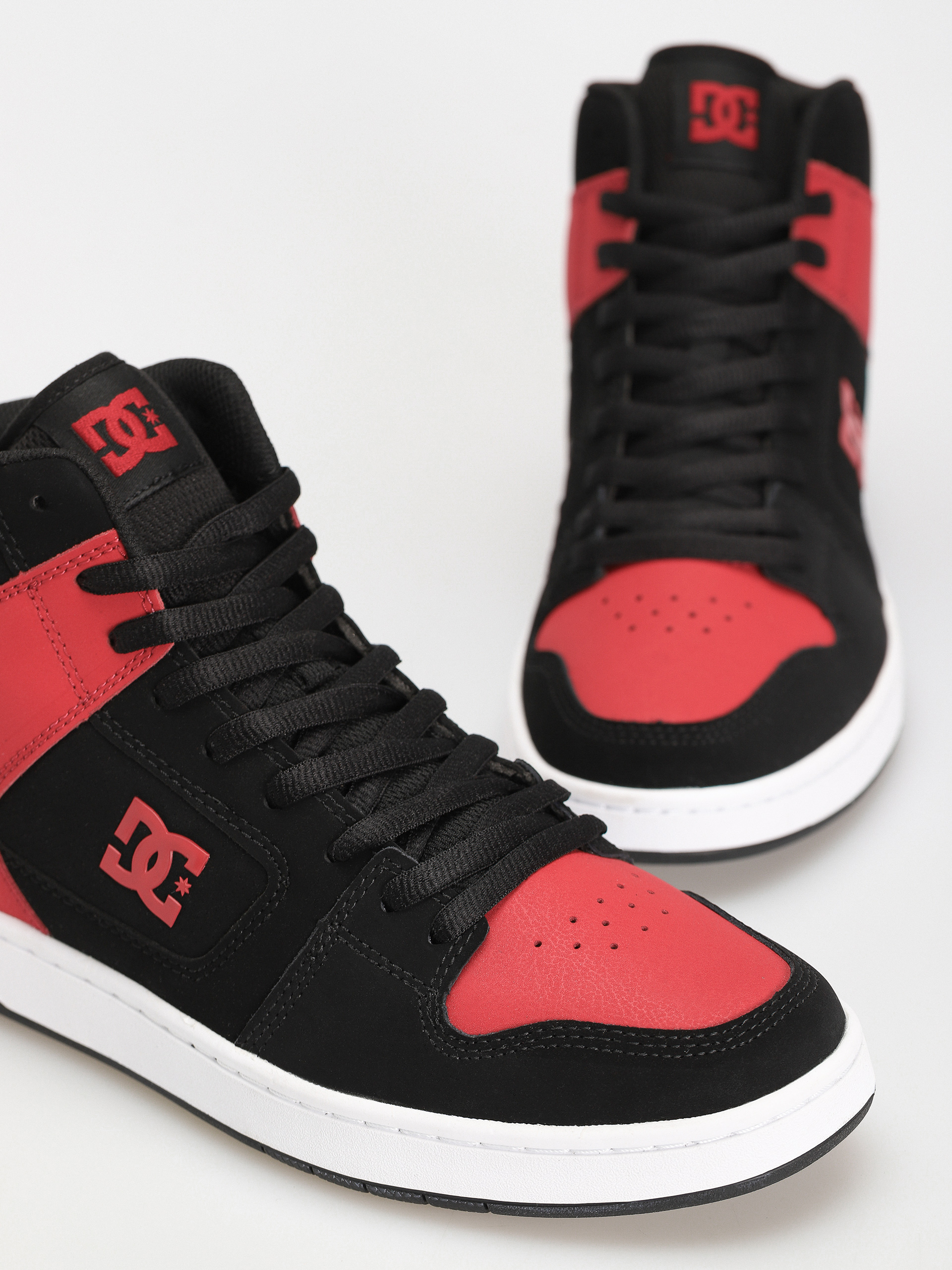 DC Manteca 4 Hi Cipők (black/red)