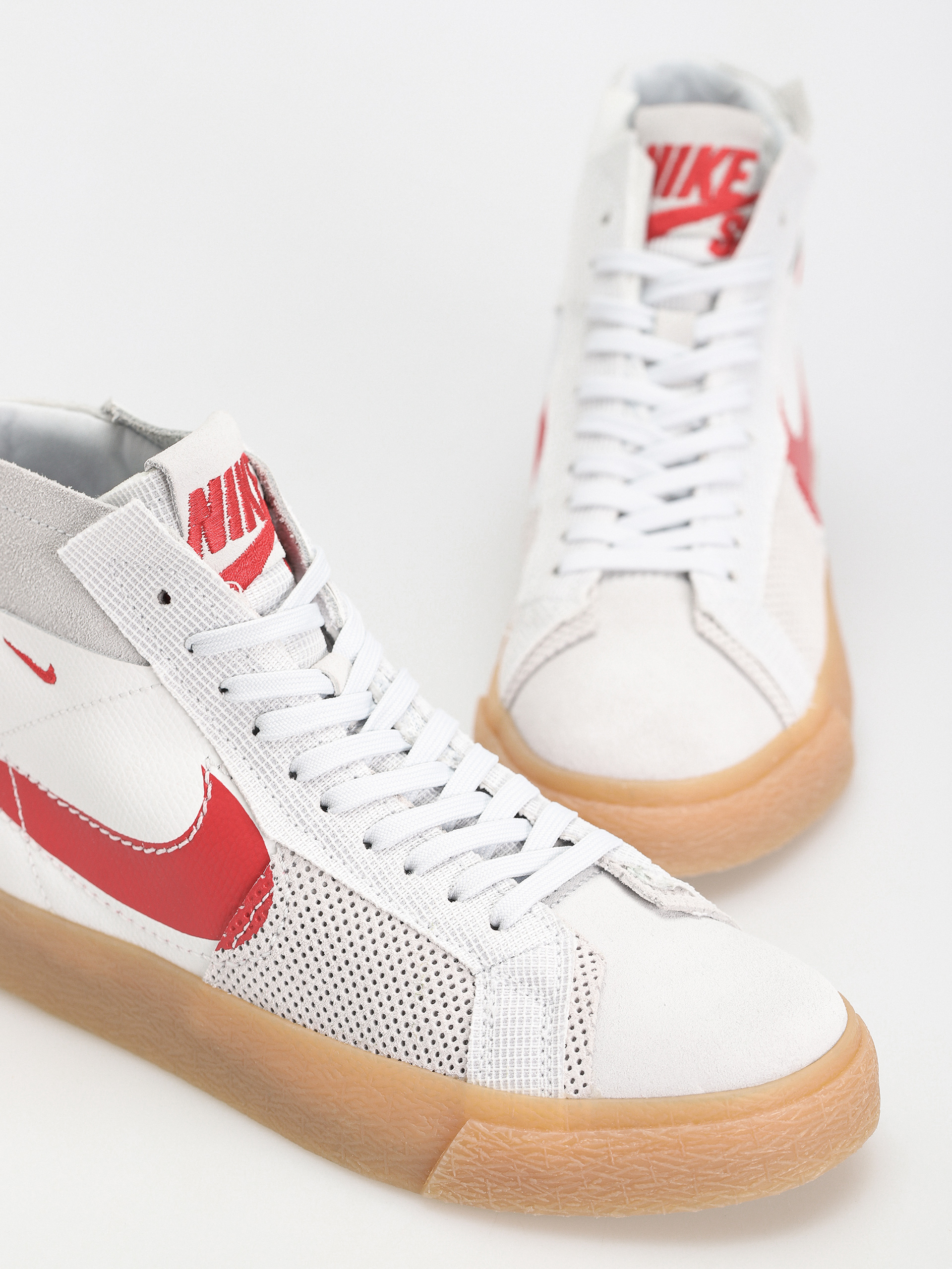 Nike SB Zoom Blazer Mid Prm Cipők (summit white/university red)