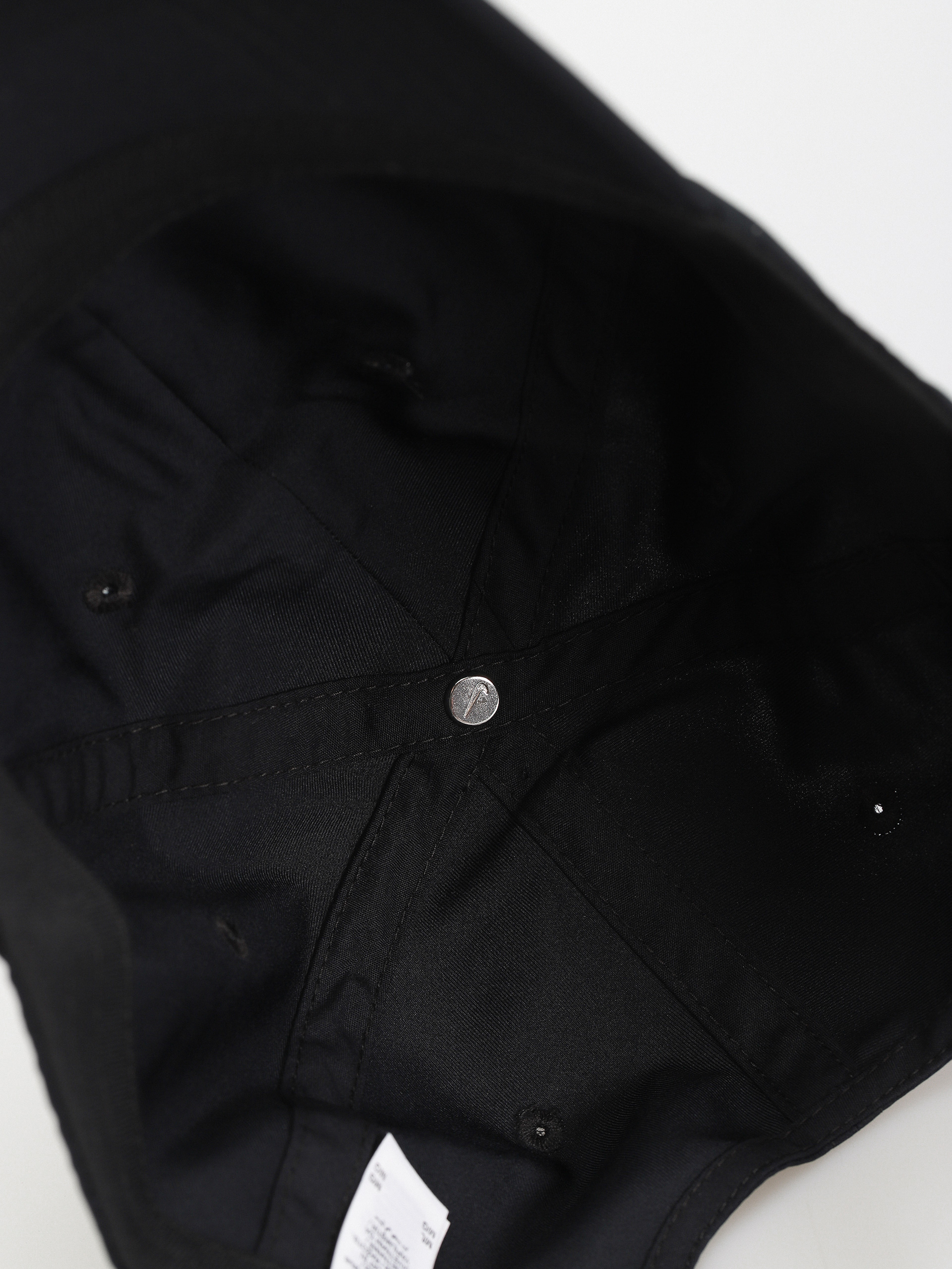 Nike SB Df Club Mtswsh L Baseball sapka (black/metallic silver)