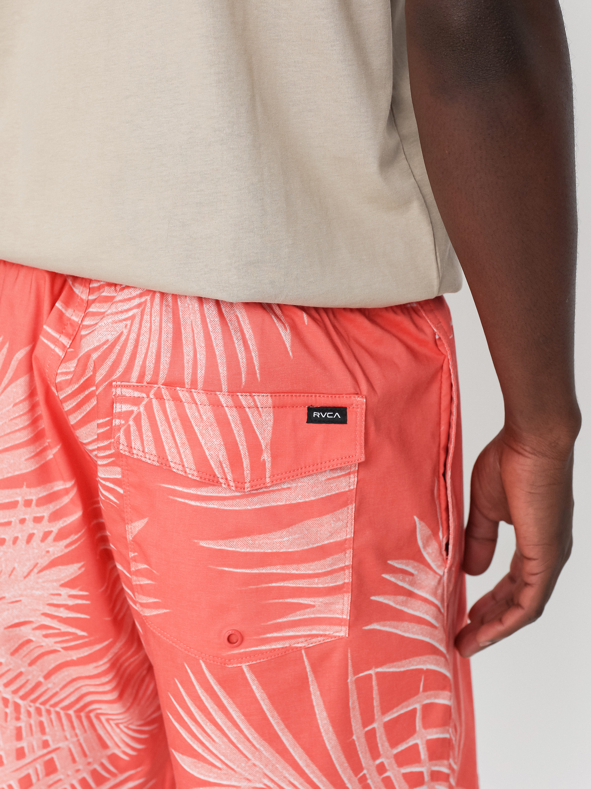 RVCA Barnes Elastic Boardshort (fiesta/solid)