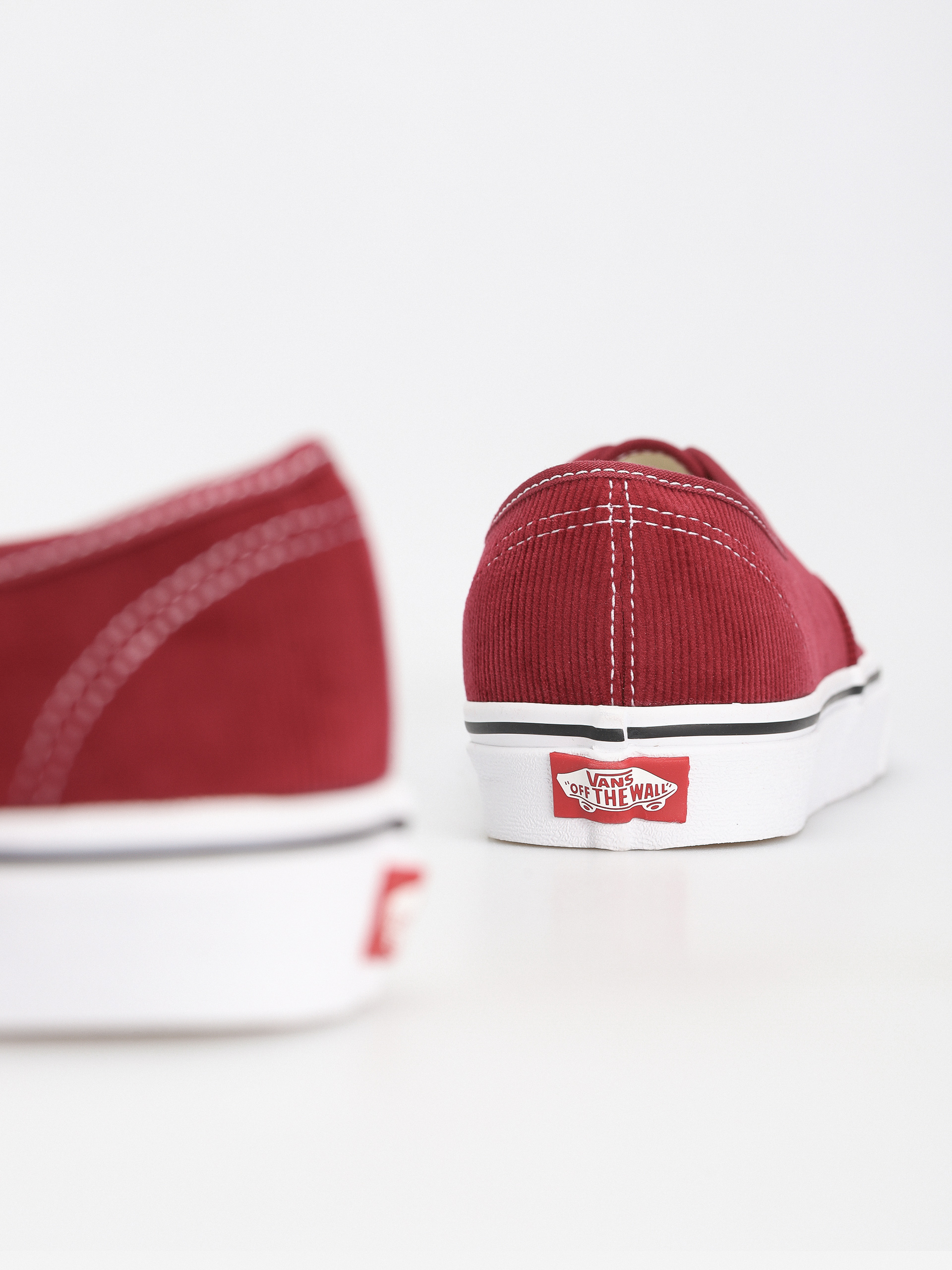 Vans Authentic Cipők (corduroy rumba red)