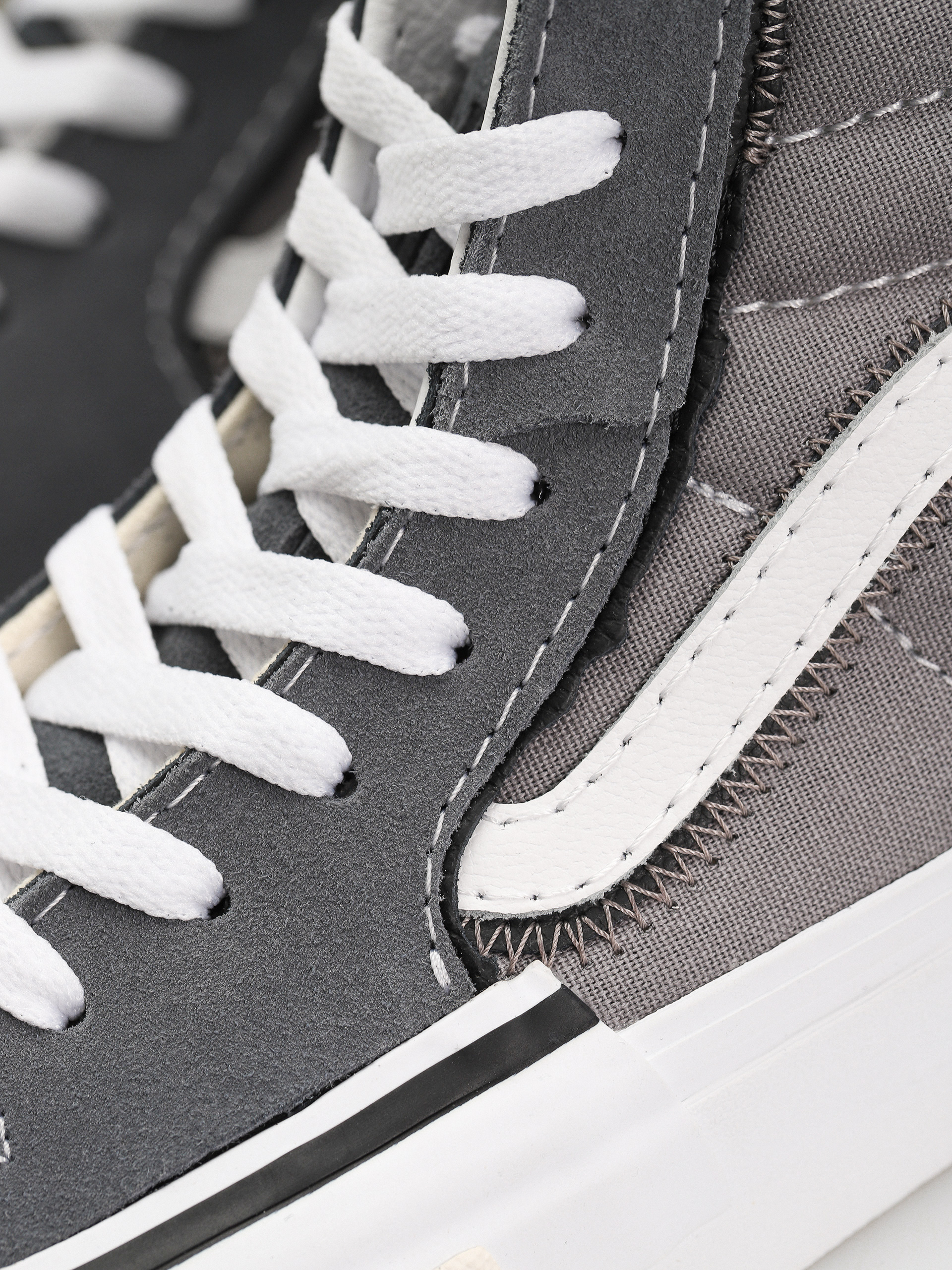 Vans Sk8 Hi Reconstruct Cipők (grey)