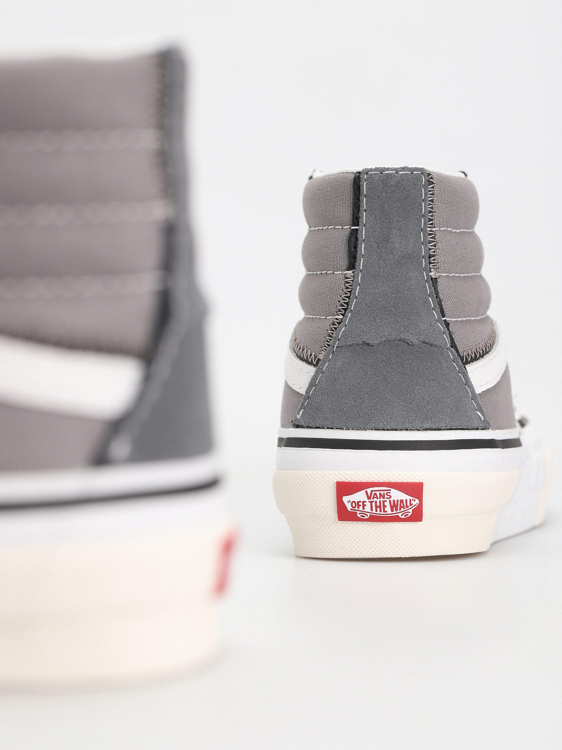 Vans Sk8 Hi Reconstruct Cipők (grey)