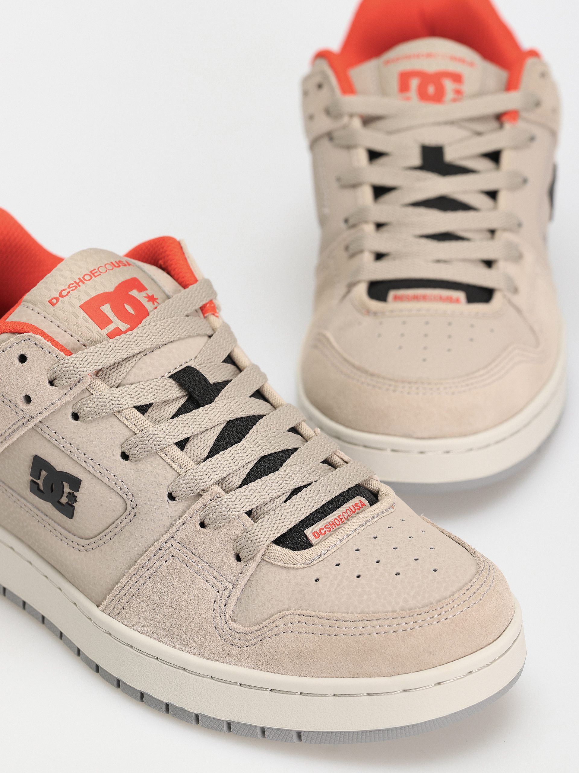 DC Manteca Se Cipők (light camel)