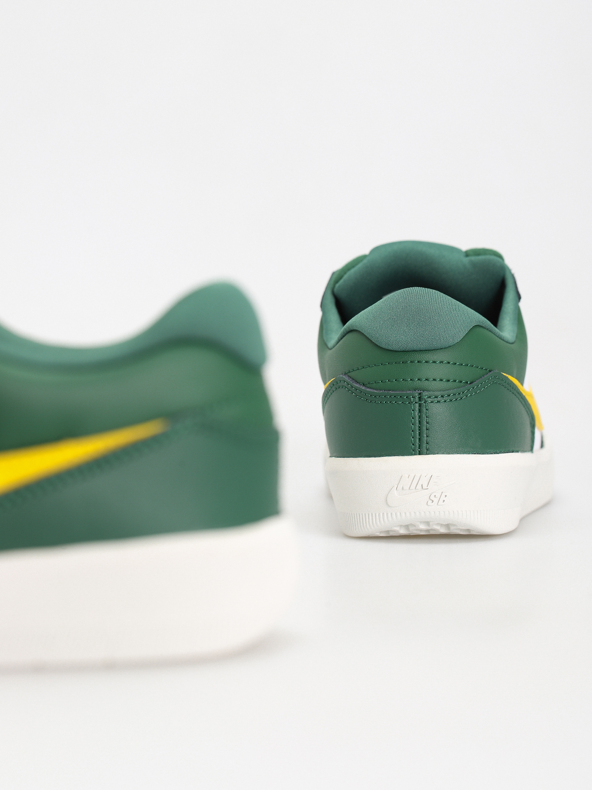 Nike SB Force 58 Premium Cipők (gorge green/tour yellow white)