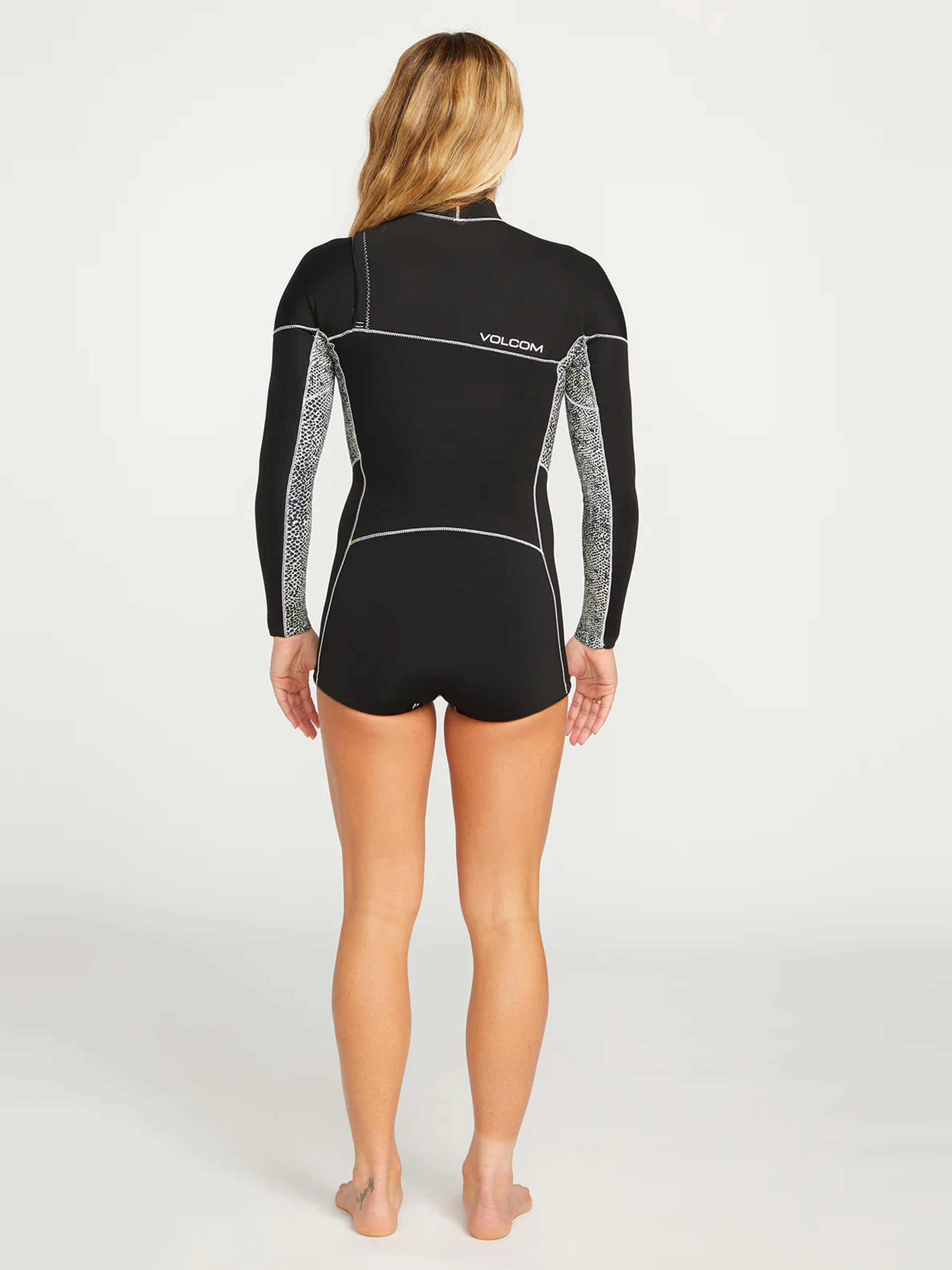 Volcom  2Mm Chest Zip Ls Springsuit Neoprén ruha Wmn (black)