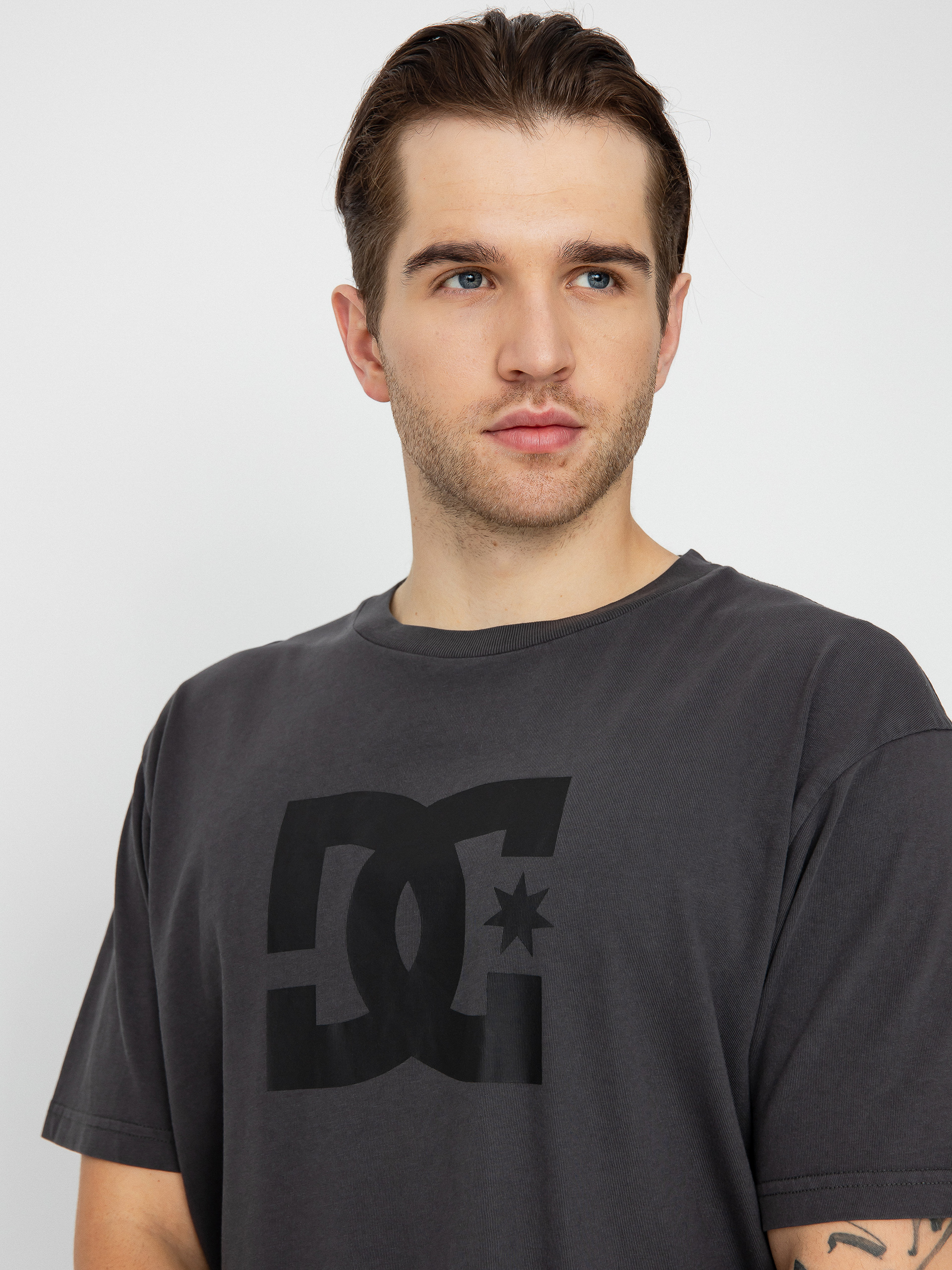 DC Star Pigment Dye póló (pirate black enzyme)