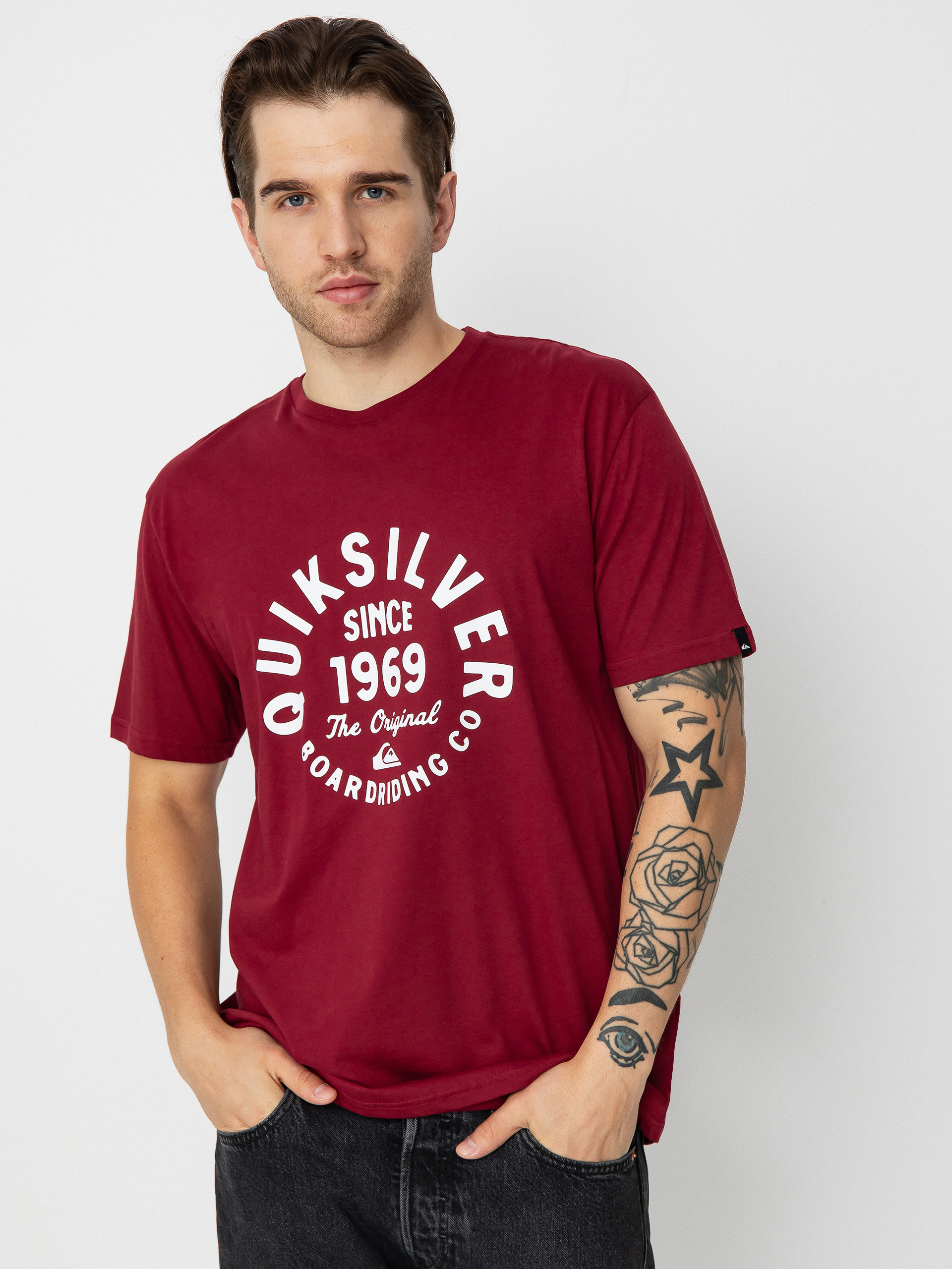 Quiksilver Circled Script Front póló (tibetan red)