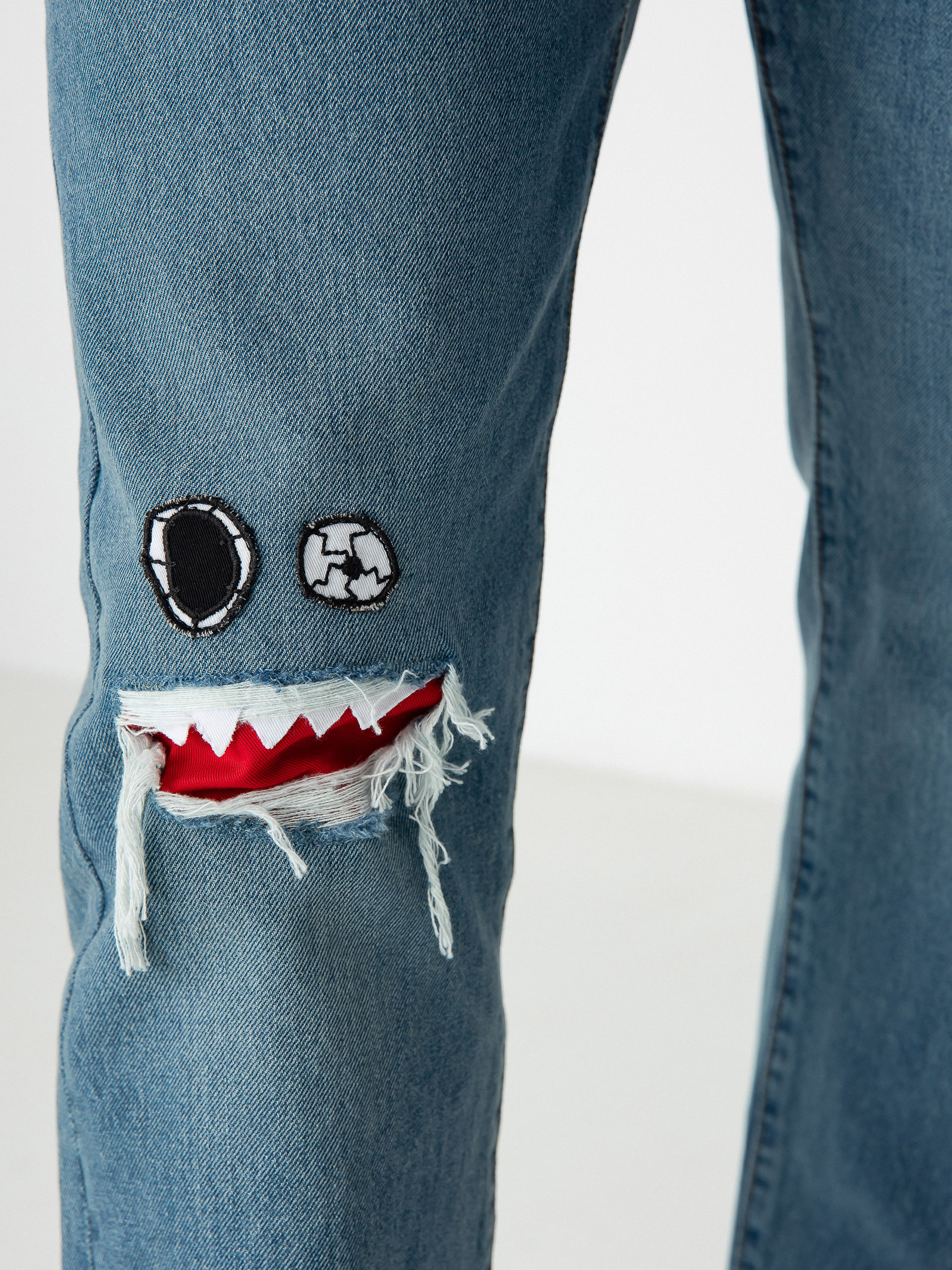 Levi's® Skateboarding 501 Kisnadrág (shredded)