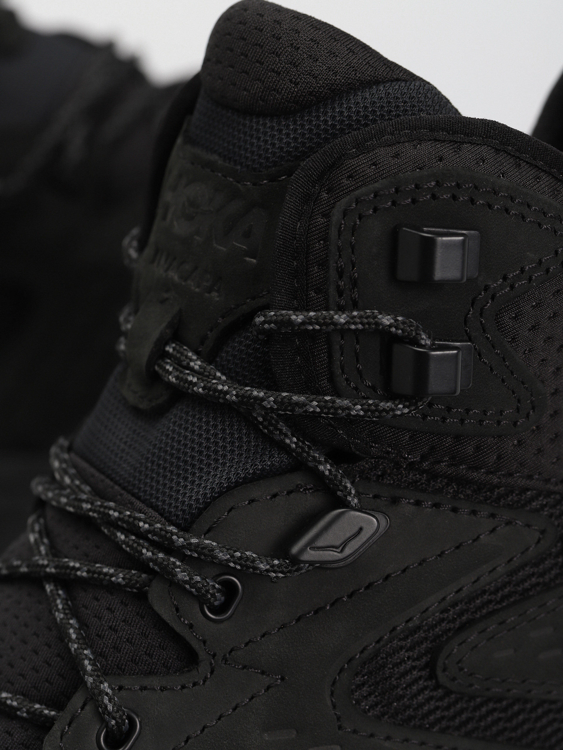 Hoka Anacapa 2 Mid GTX Cipők (black/black)