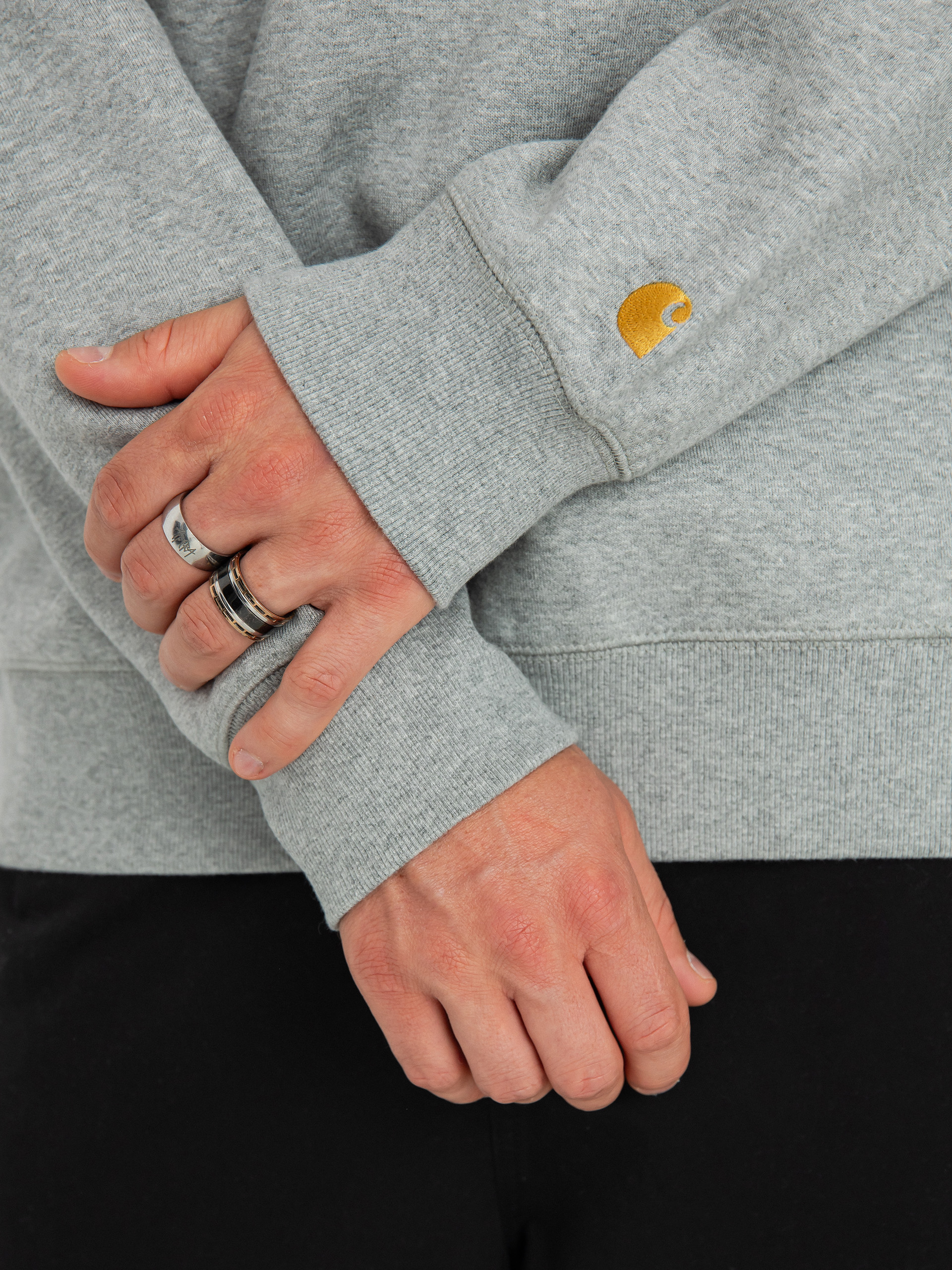 Carhartt WIP Chase Pulóver (grey heather/gold)