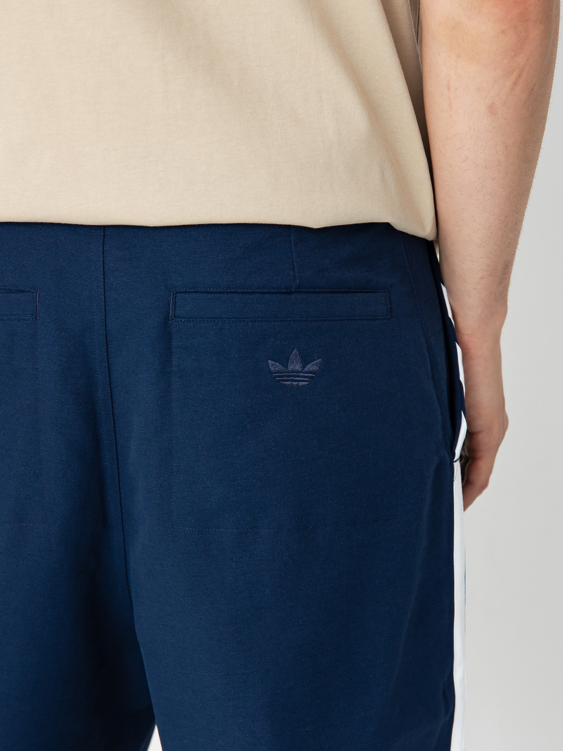 adidas Skate Chino Kisnadrág (conavy)