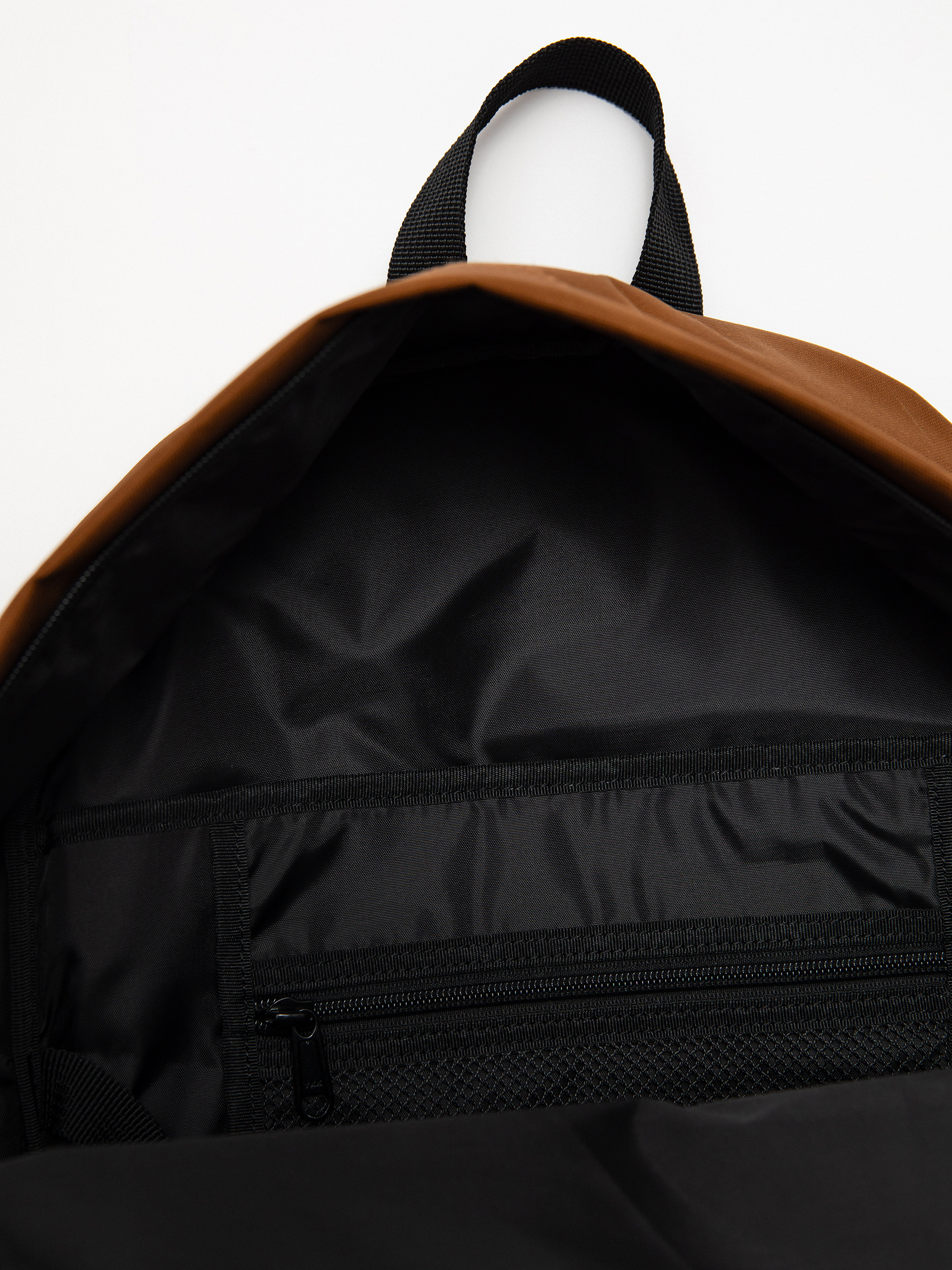 Carhartt WIP Jake Hátizsák (deep h brown)