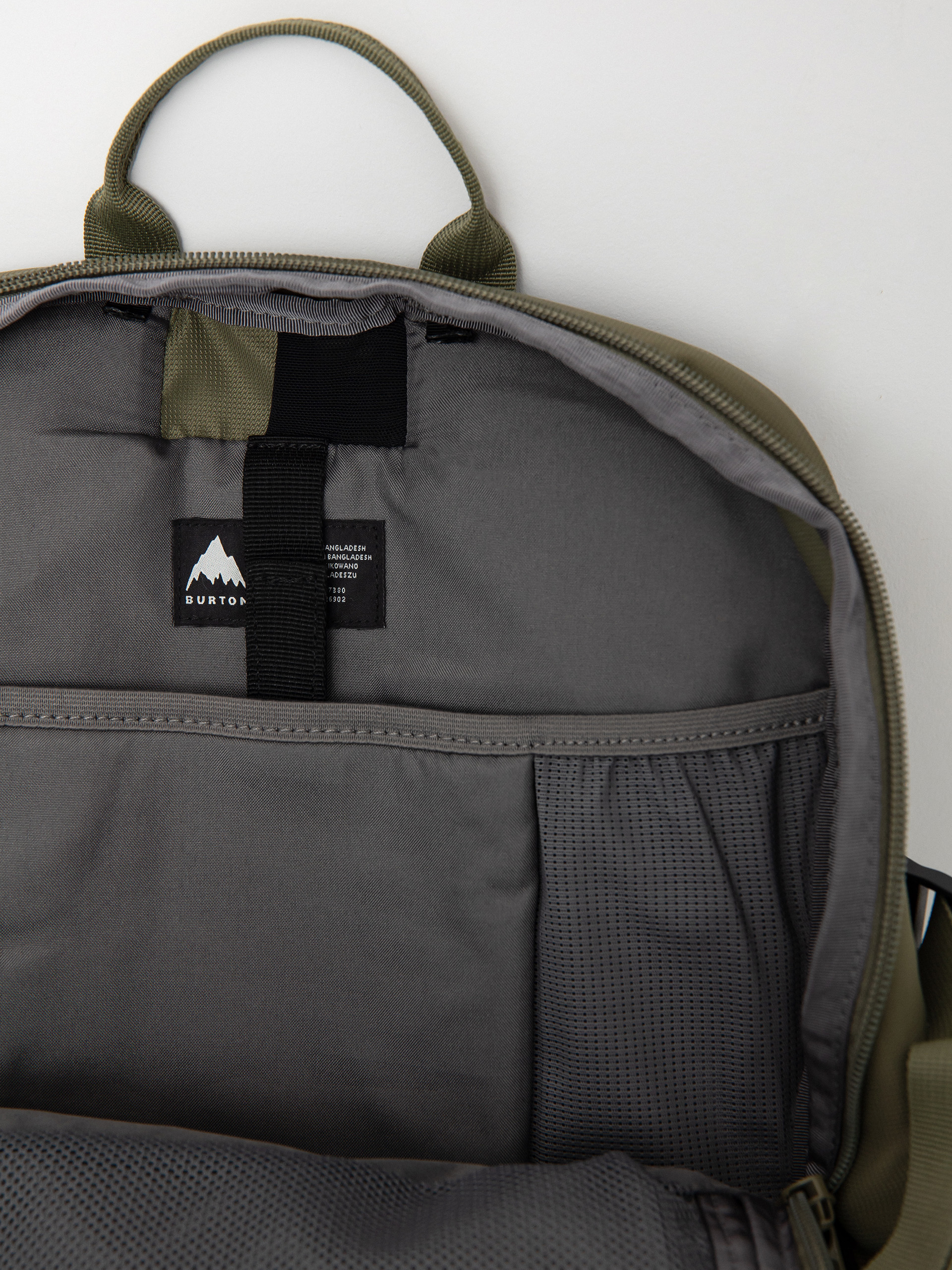 Burton Day Hiker 22L Hátizsák (forest moss)