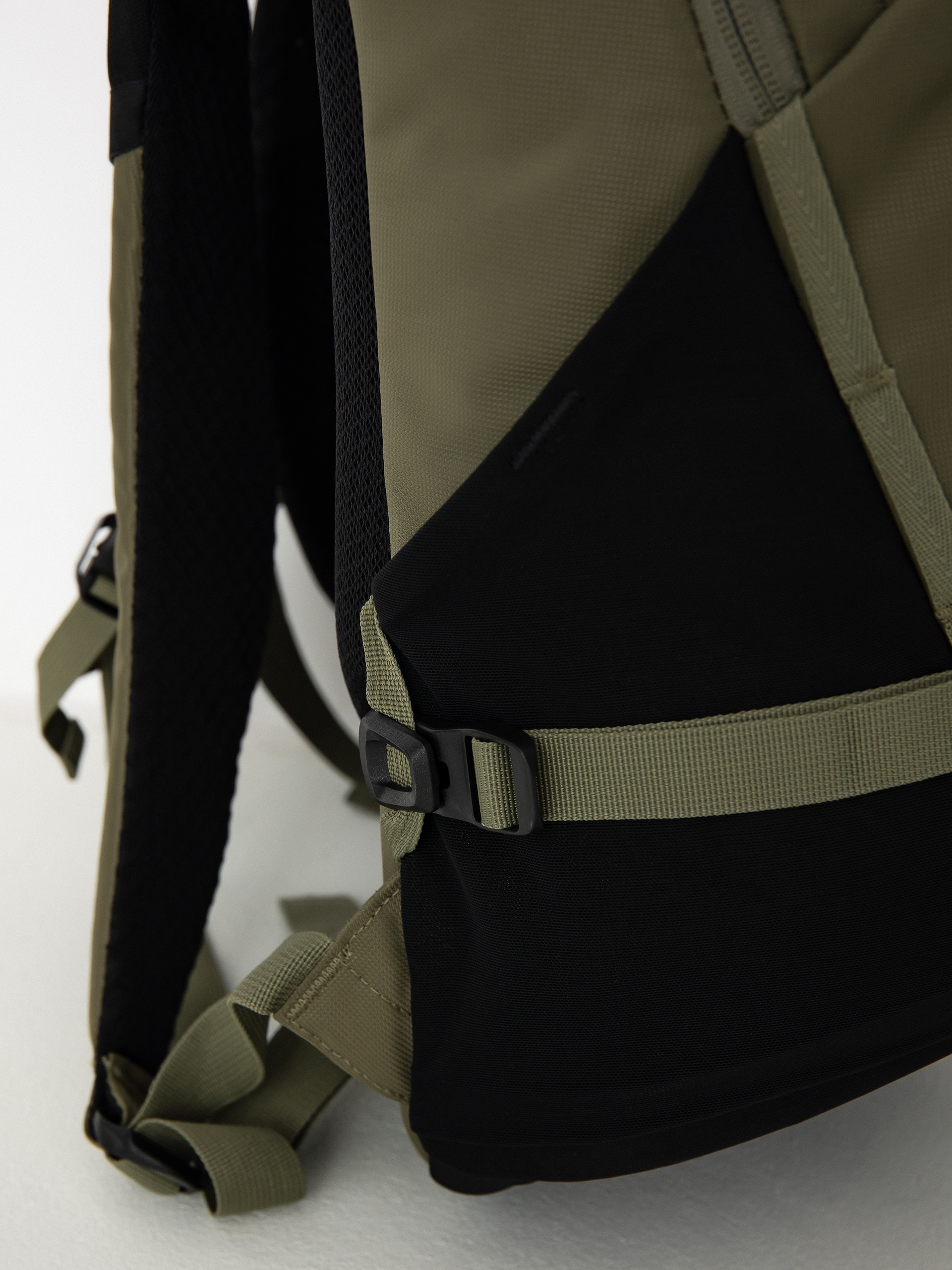 Burton Day Hiker 22L Hátizsák (forest moss)