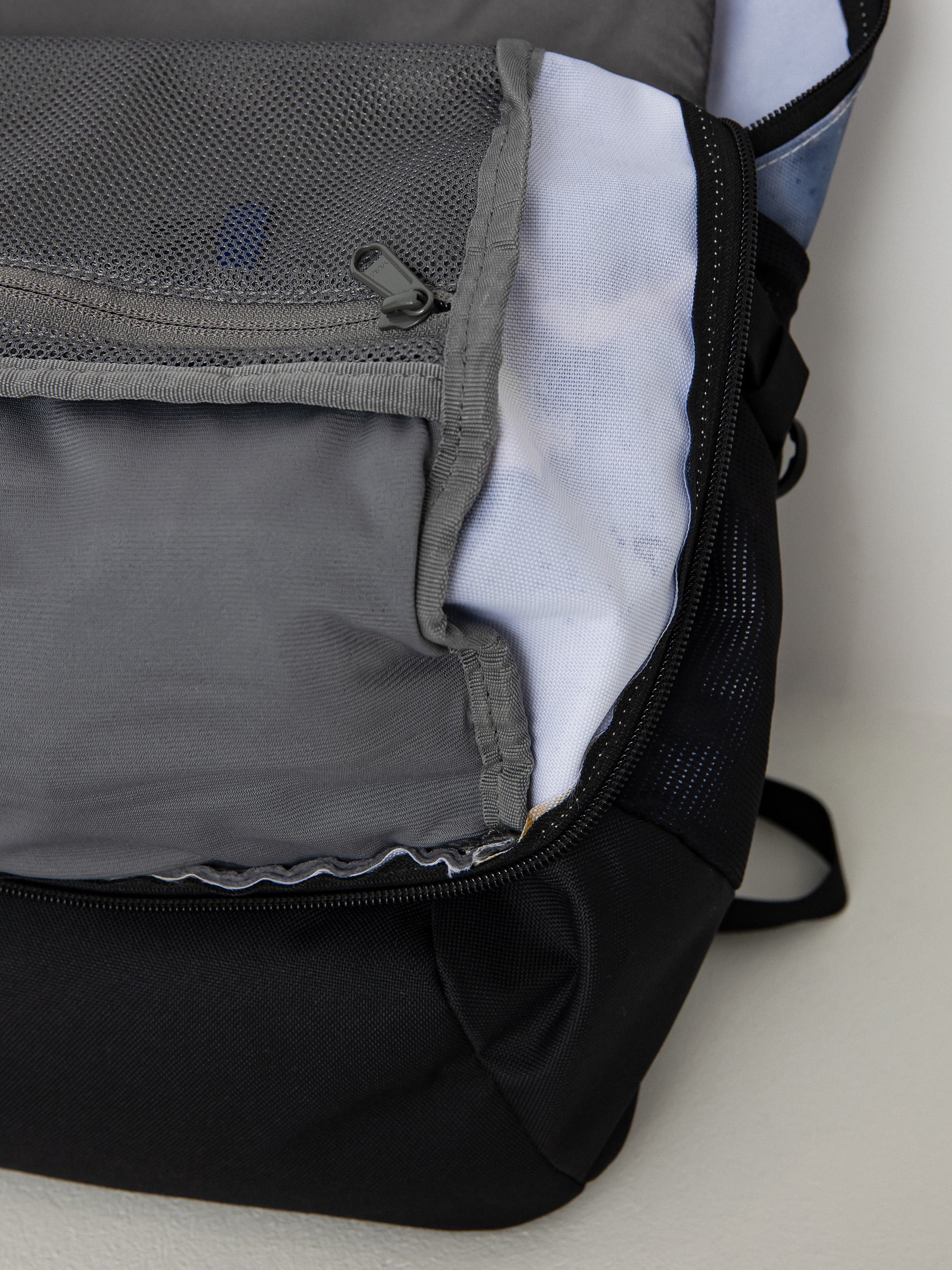 Burton Prospect 2.0 20L Hátizsák (stout white voyager)