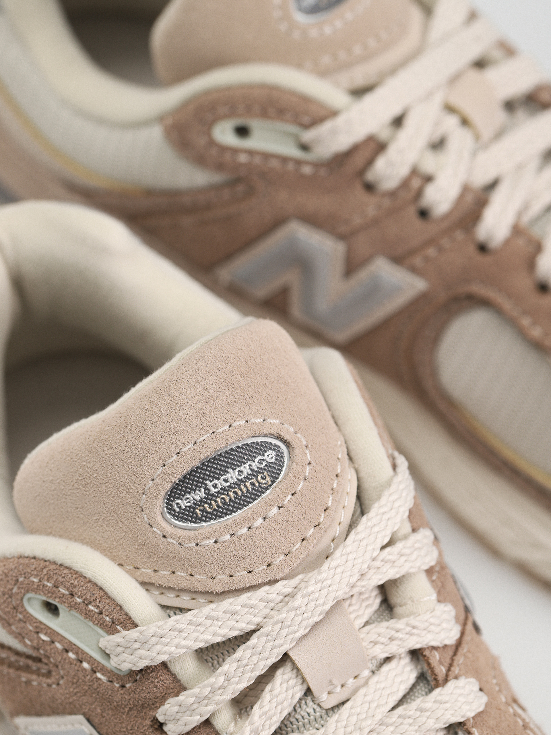 New Balance 2002 Cipők (driftwood)