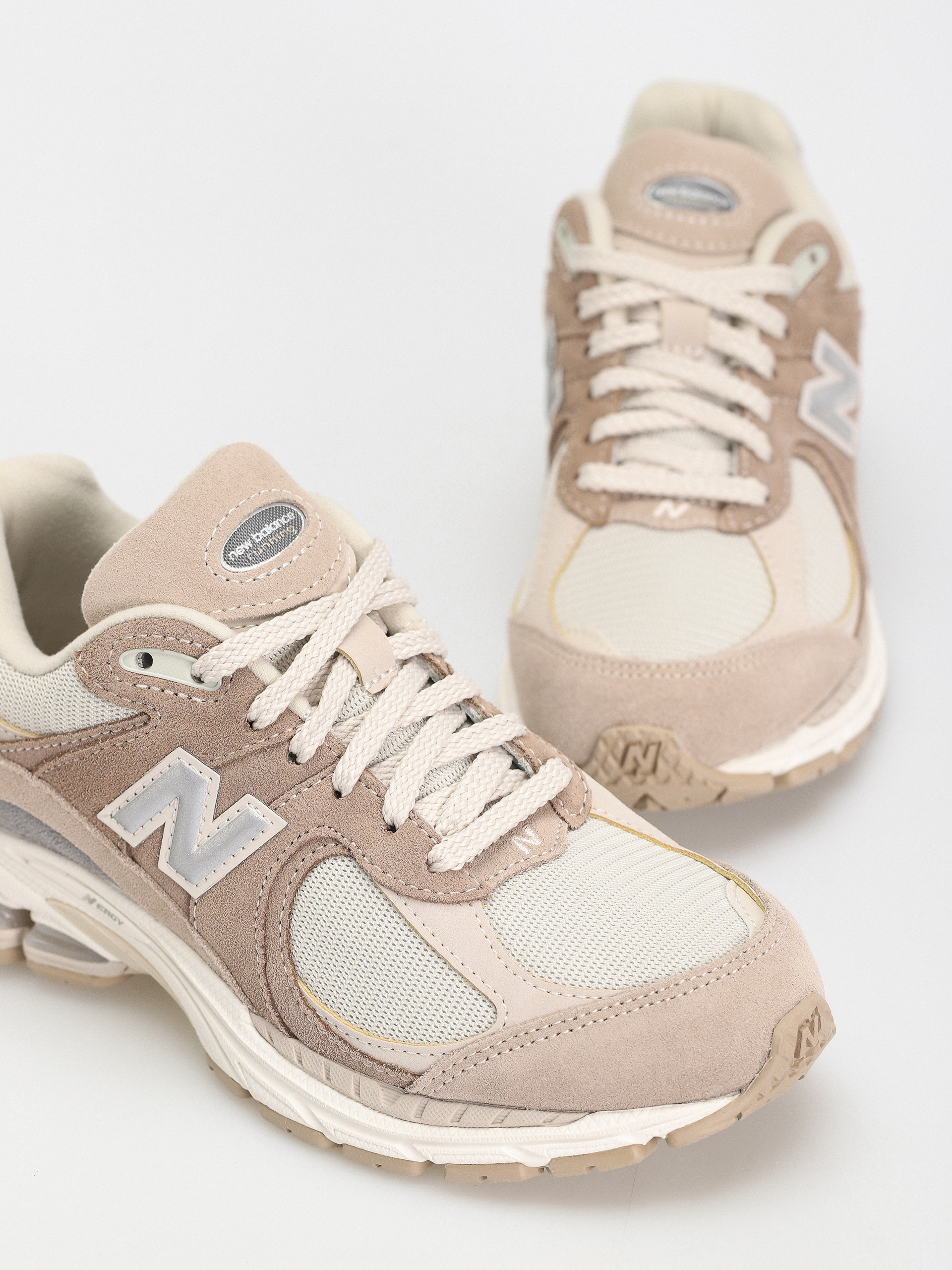 New Balance 2002 Cipők (driftwood)