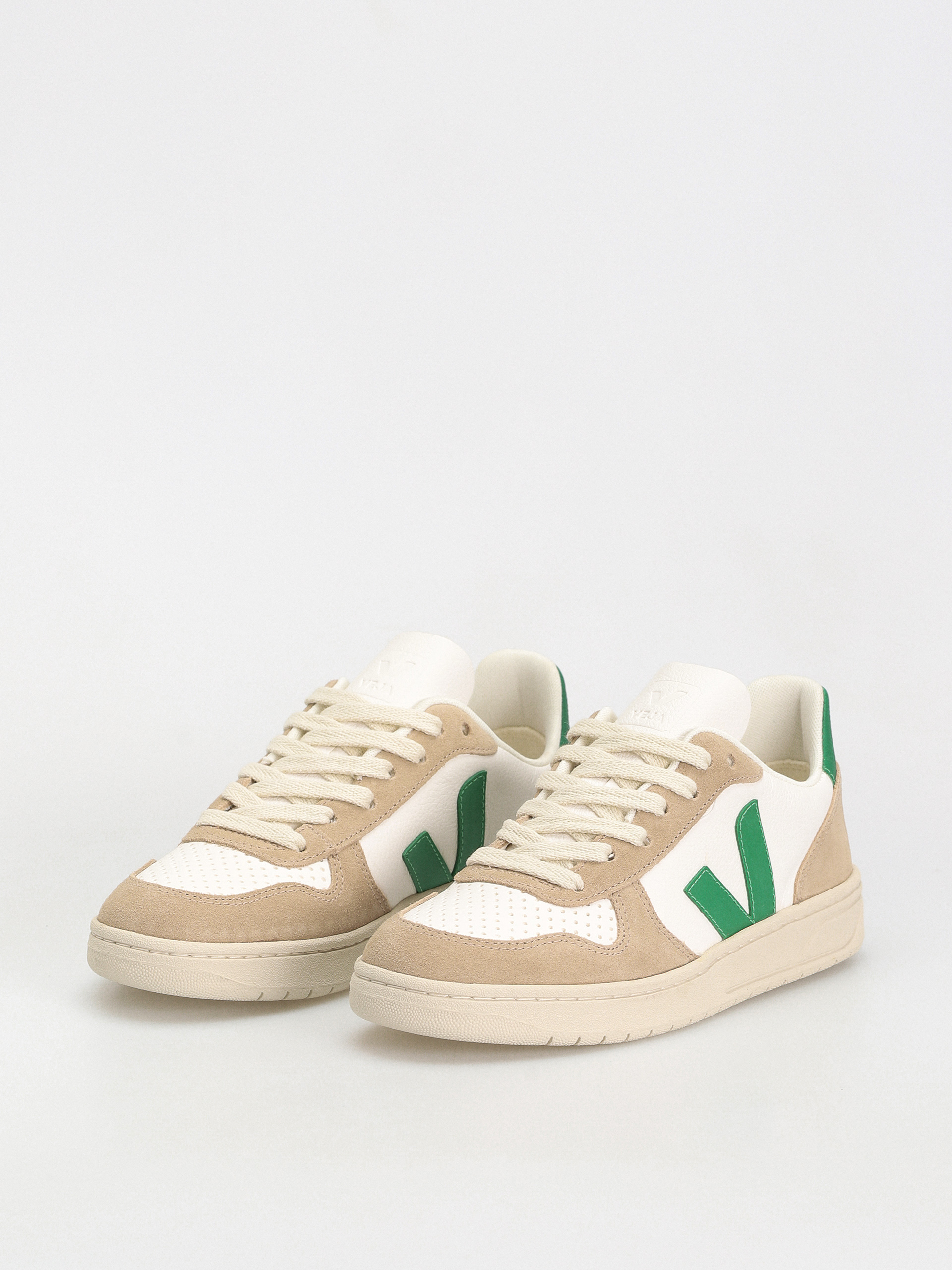 Veja V-10 Cipők Wmn (extra white emeraude sahara)