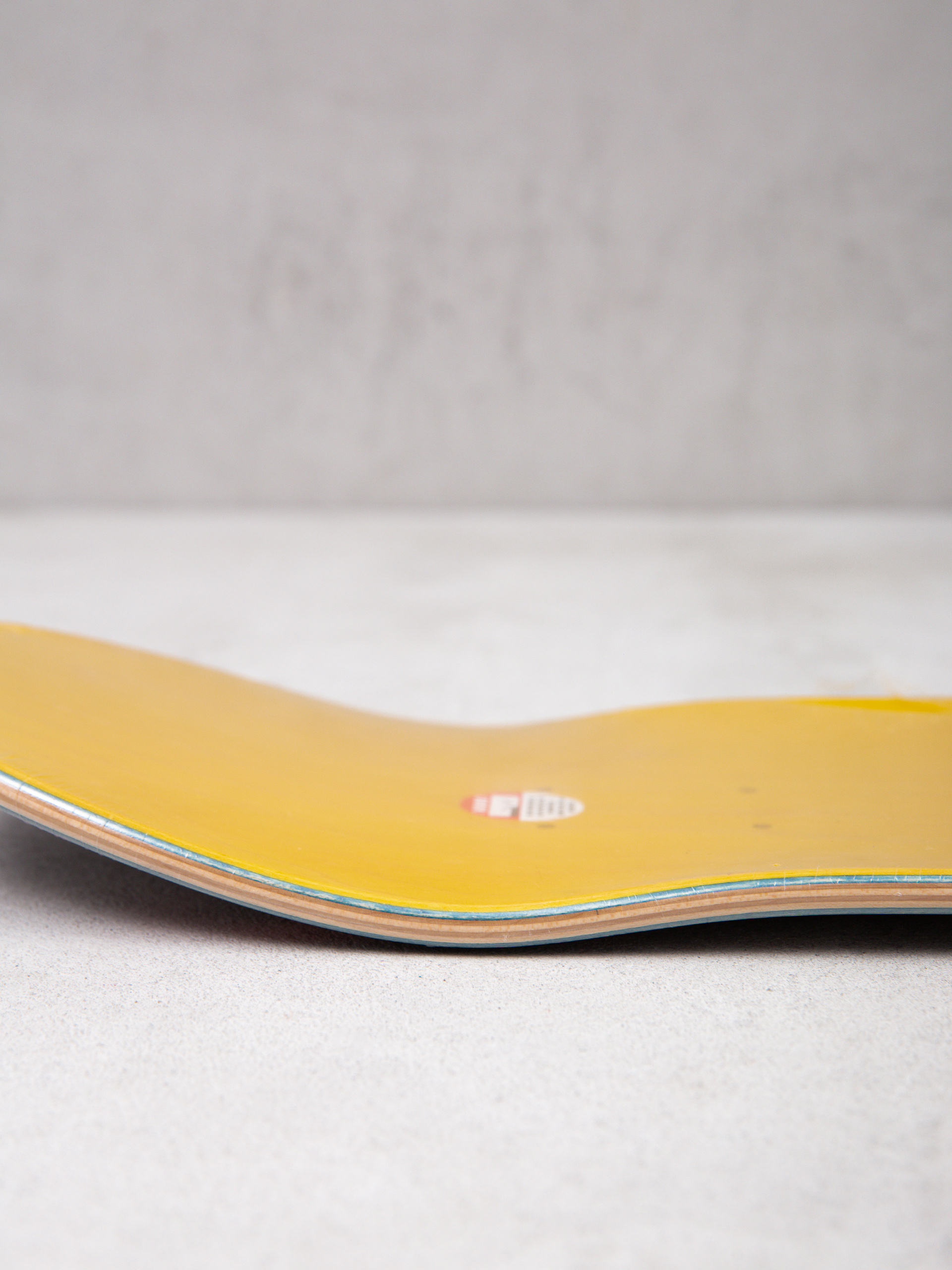 Krooked Jahmal Guest Artist Gördeszka lap (black/red)