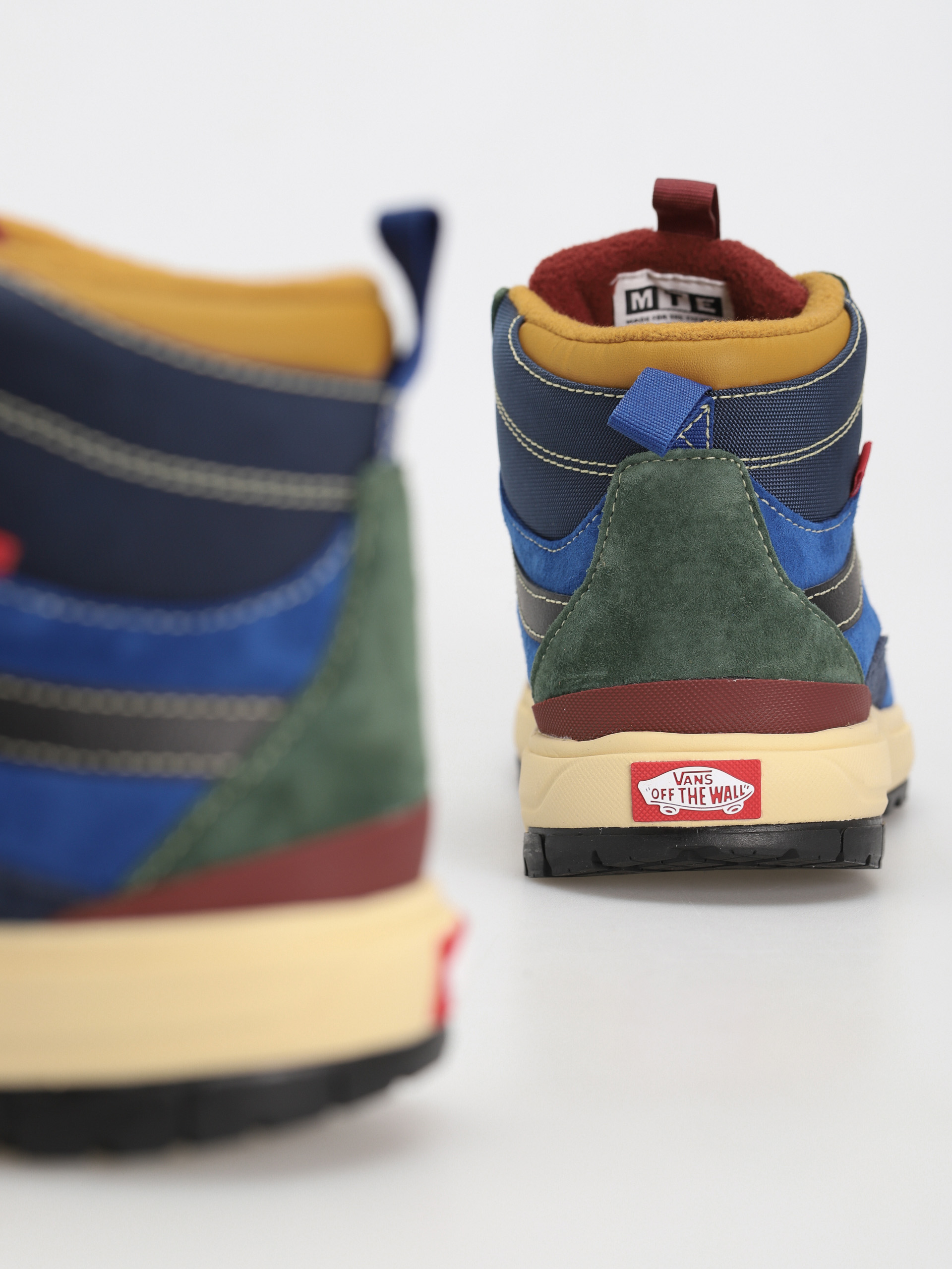 Vans Ultrarange Exo Hi Mte 1 Cipők (multi)