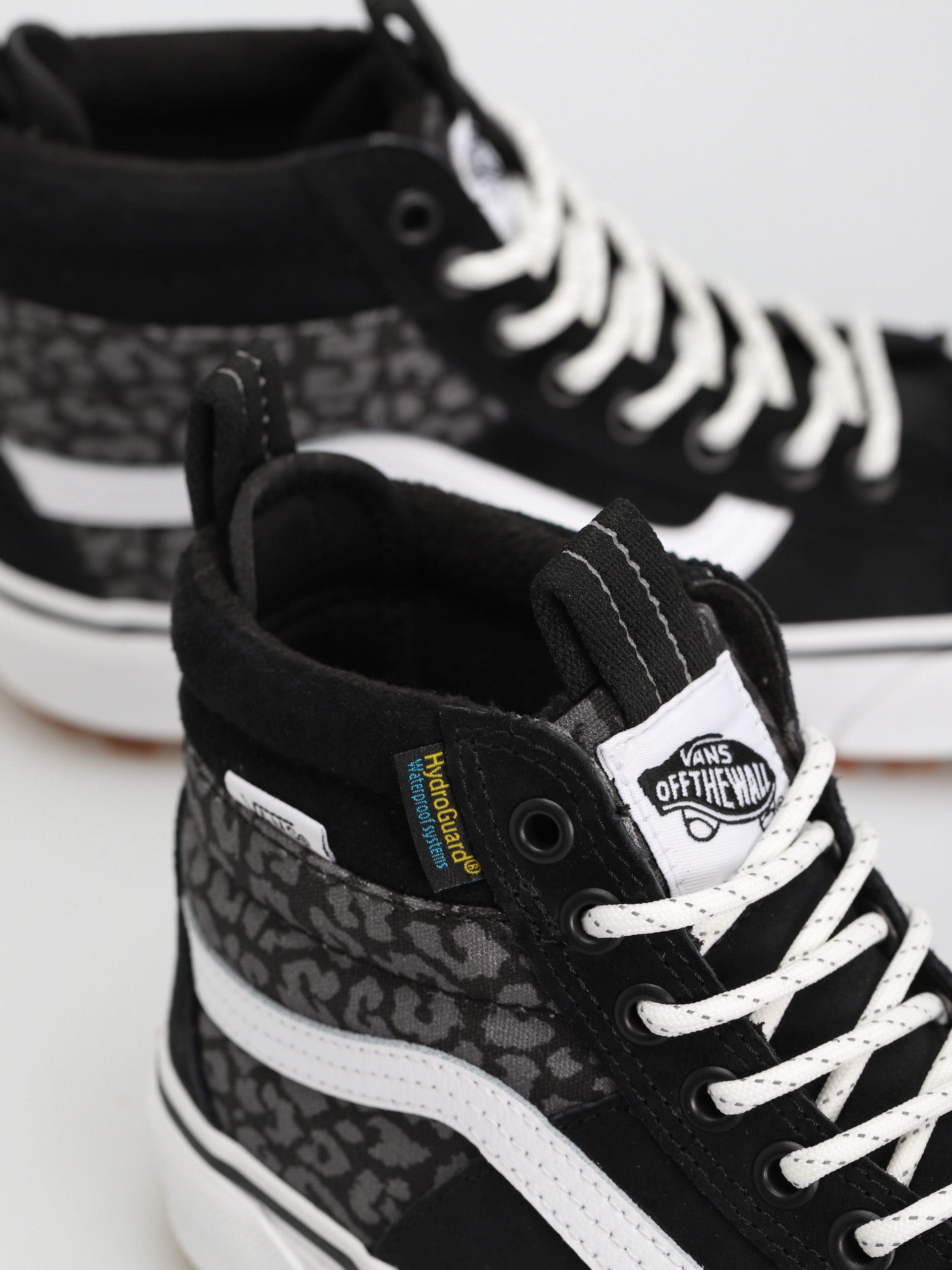 Vans Sk8 Hi Mte 2 Cipők (leopard black/white)