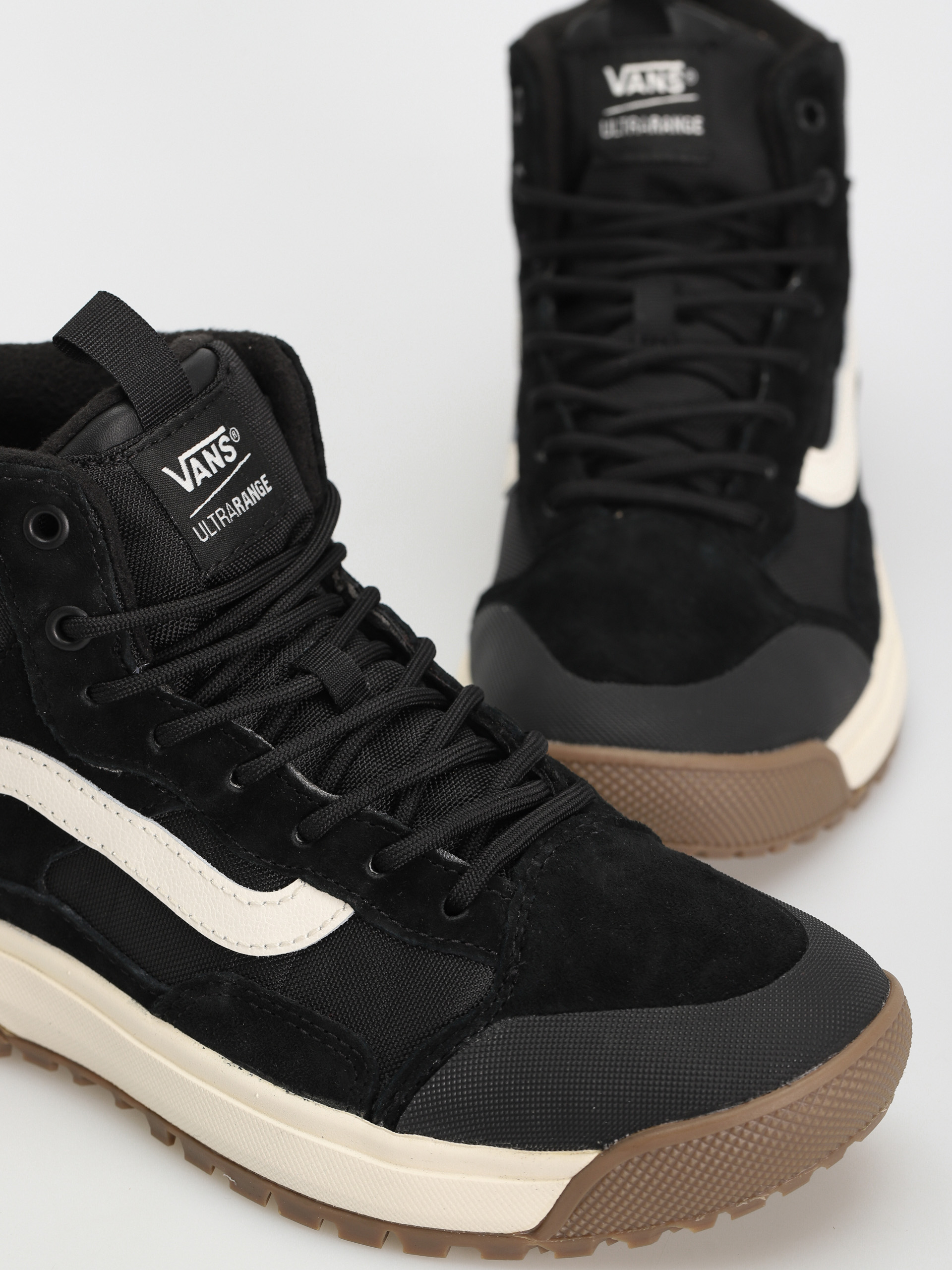 Vans Ultrarange Exo Hi Mte 1 Cipők (black/marshmallow)