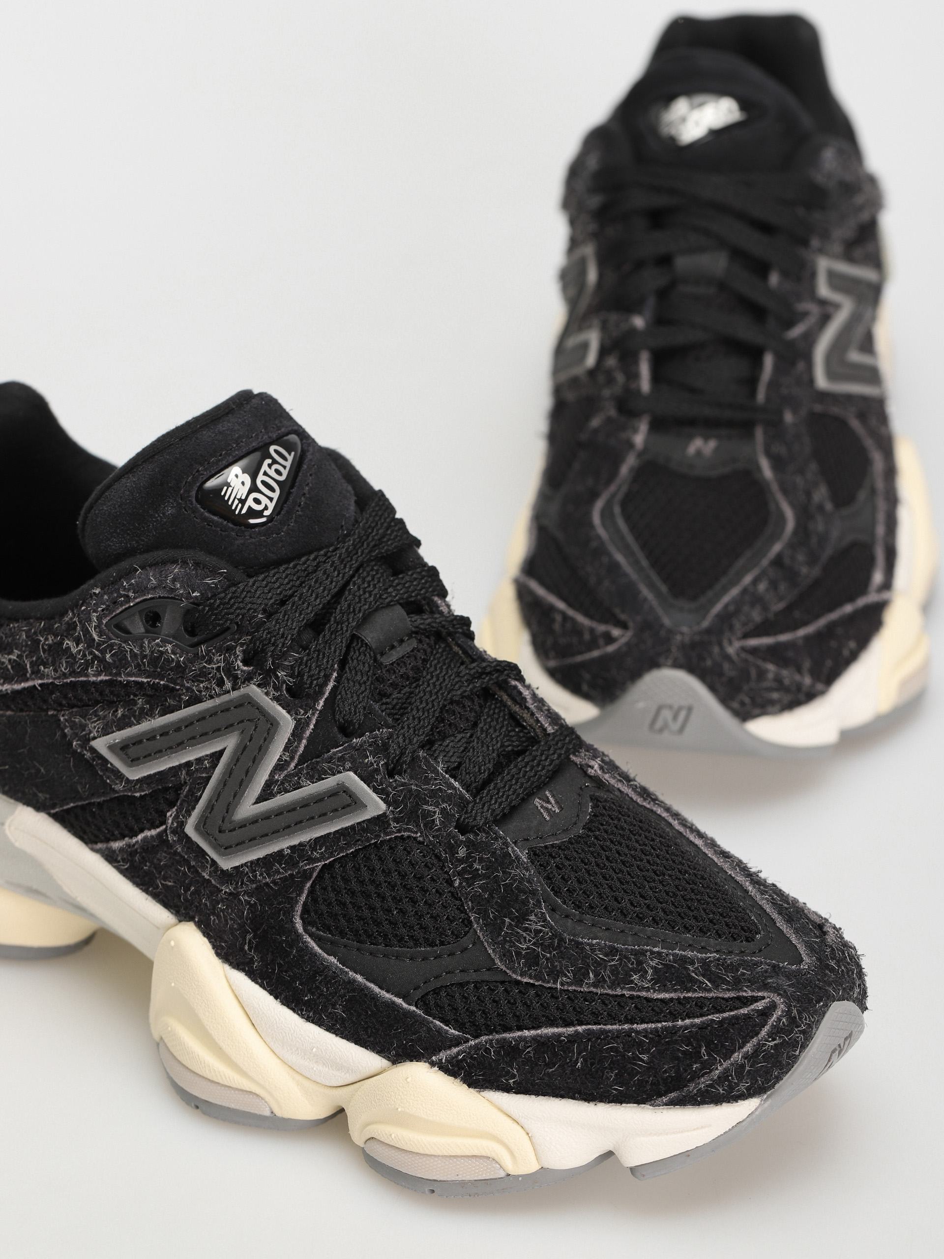 New Balance 9060 Cipők (black)