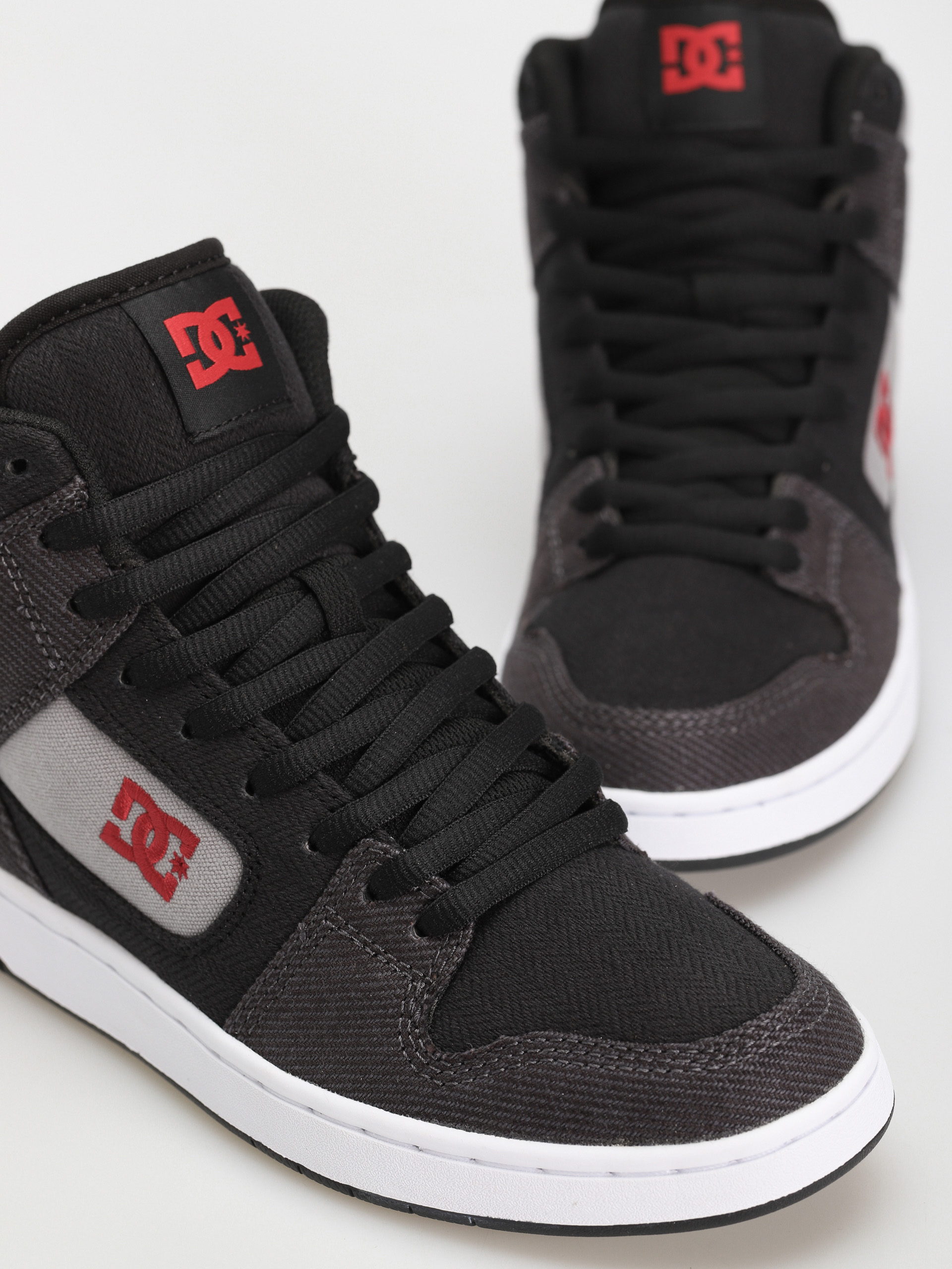 DC Manteca 4 Hi Zw Cipők (black/red/grey)