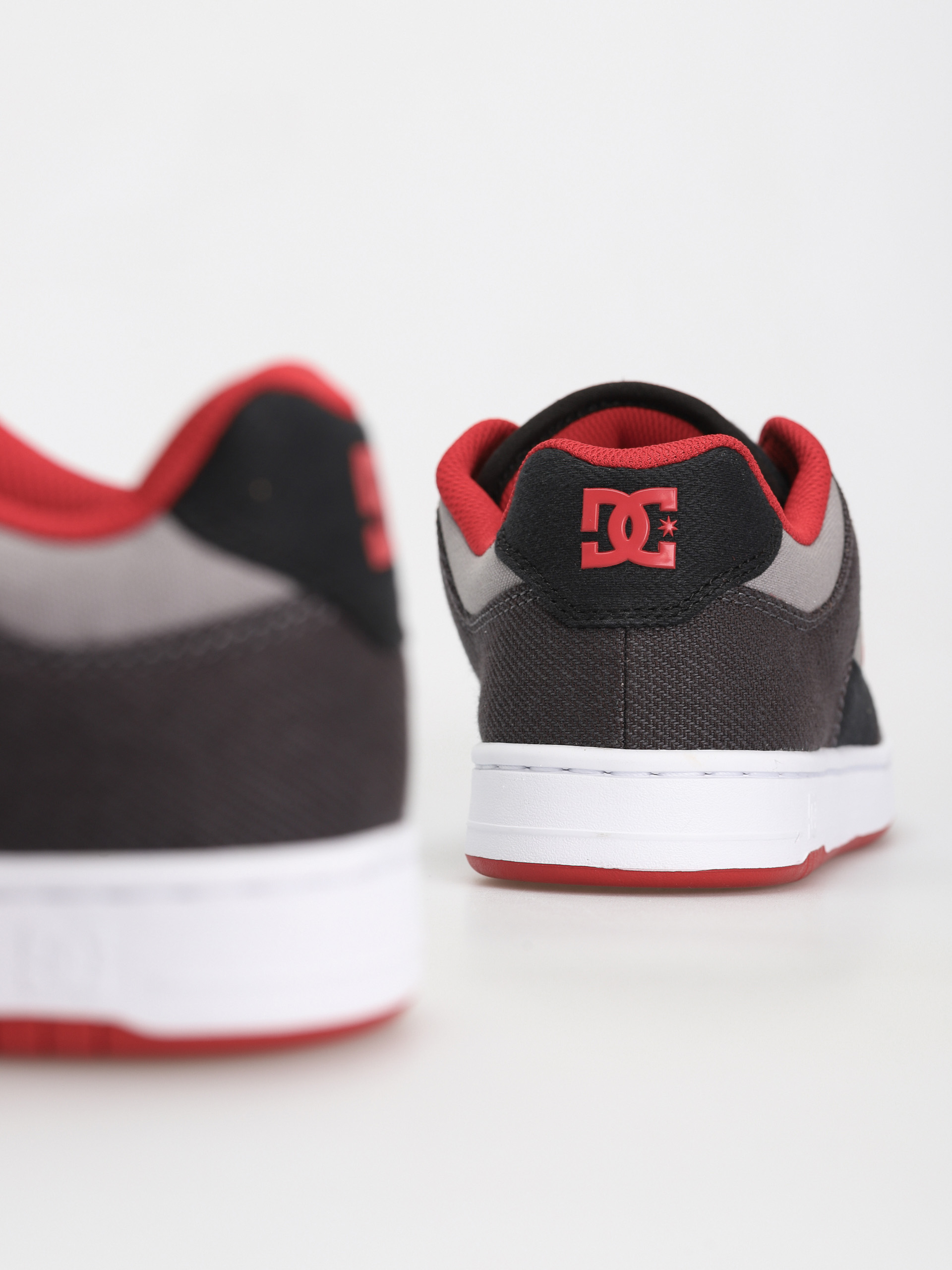 DC Manteca 4 Zw Cipők (black/grey/red)