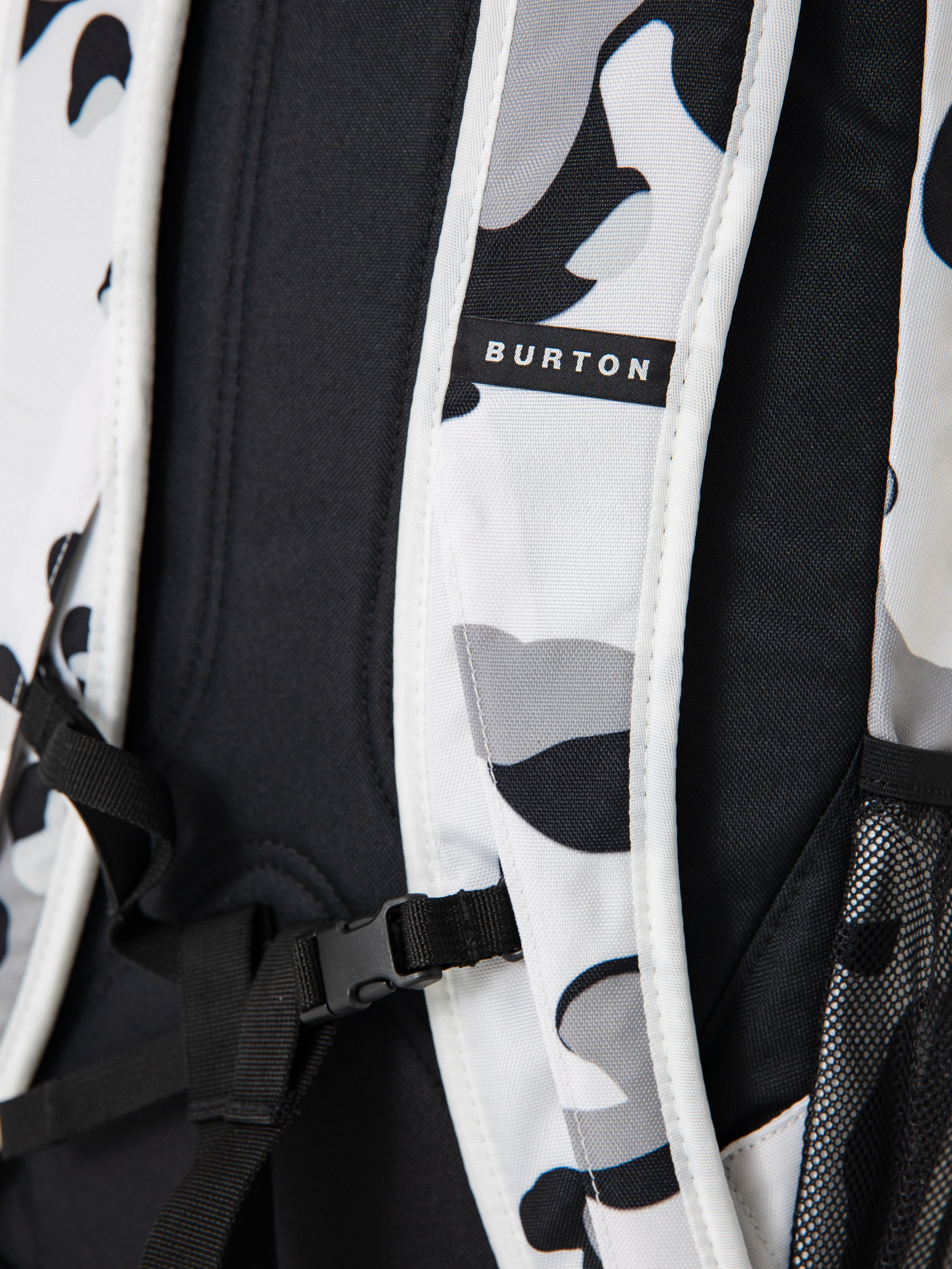 Burton Treble Yell 21L Hátizsák (stout white cookie camo)