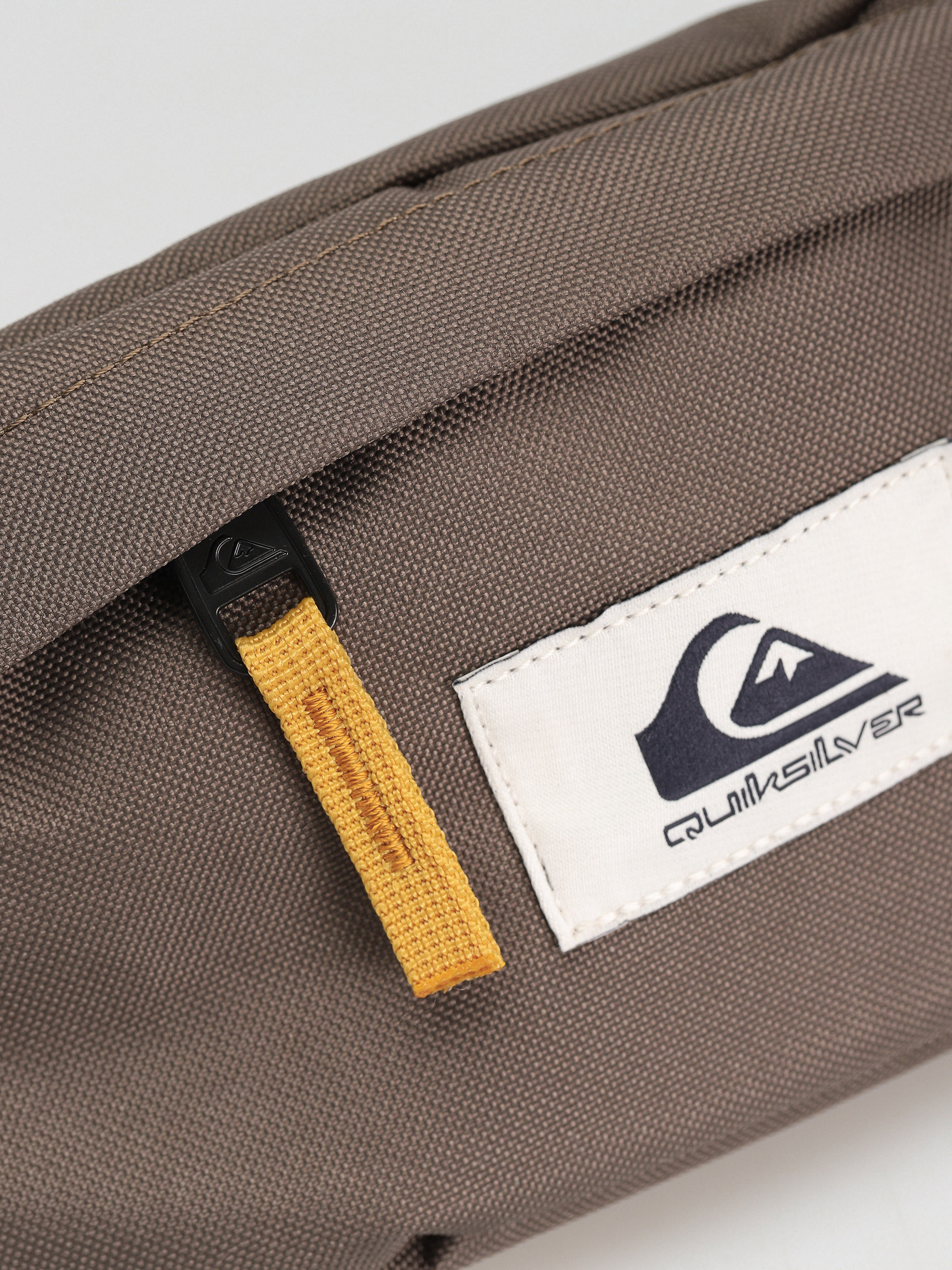 Quiksilver Pubjug Övtáska (major brown)