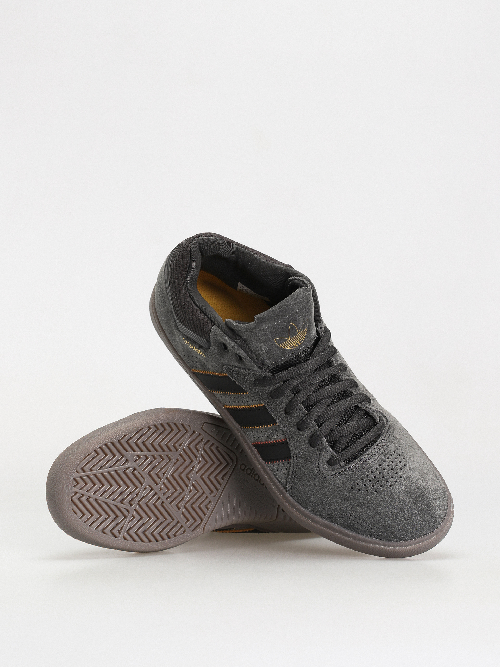 adidas Tyshawn Cipők (carbon/cblack/prebrn)