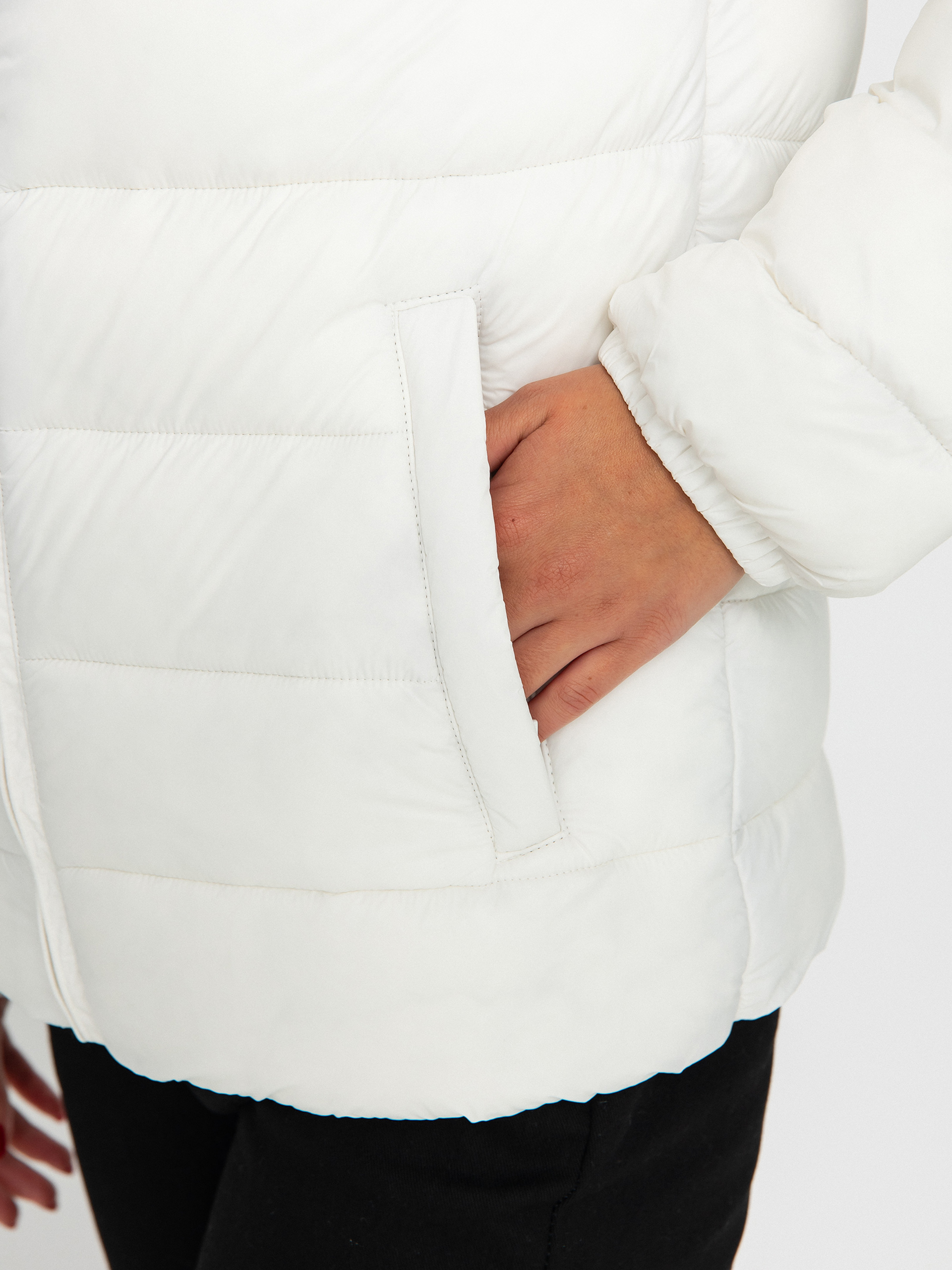 Champion Legacy Hooded Polyfilled Jacket 116867 Dzseki Wmn (way)